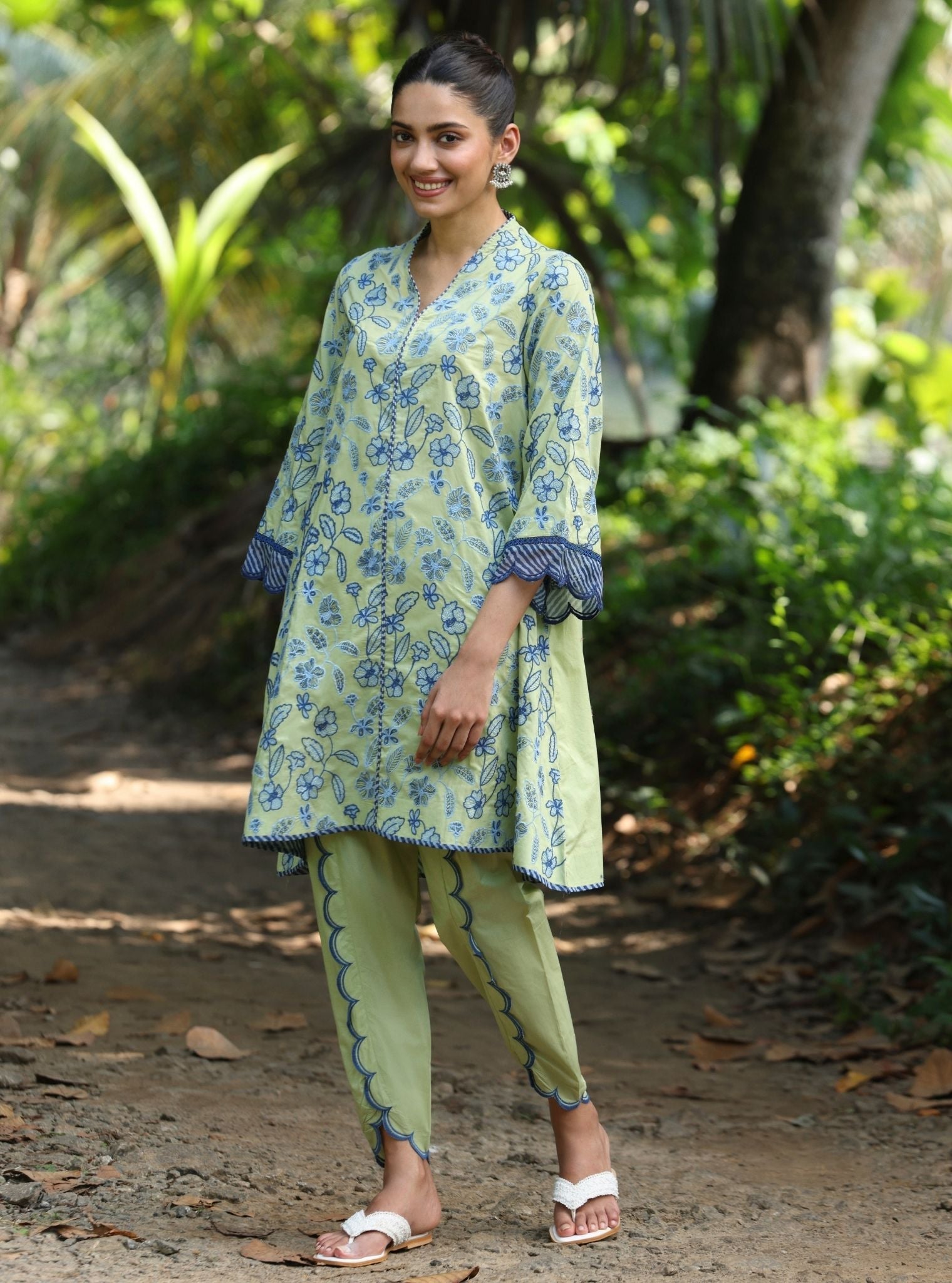 Abia Supima Cotton Light Green kurta Set