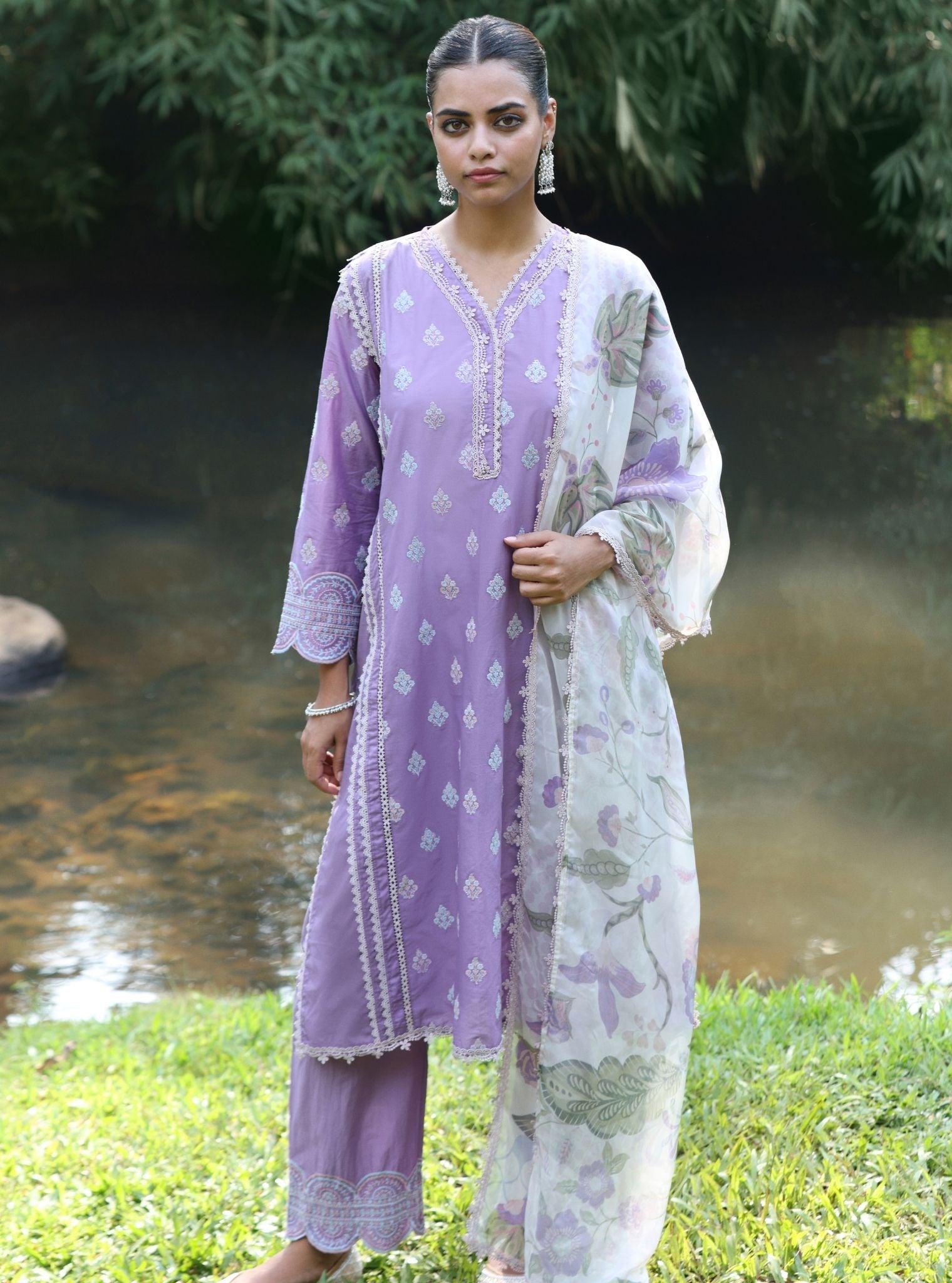 Mulmul Cotton Maira Violet Kurta With Mulmul Cotton Maira Violet Pant