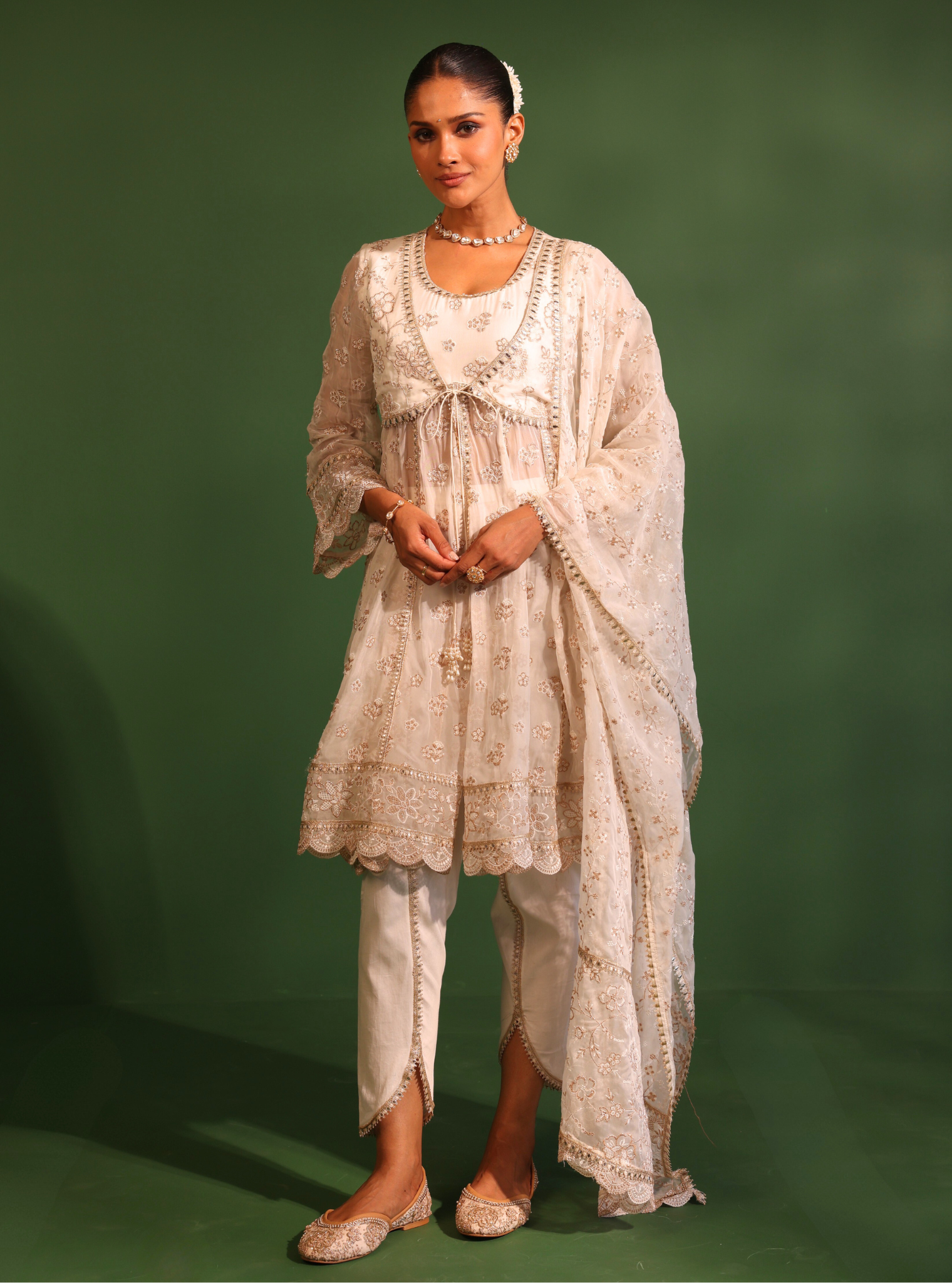 Gaatha Organza Off White Short Anarkali Kurta Set