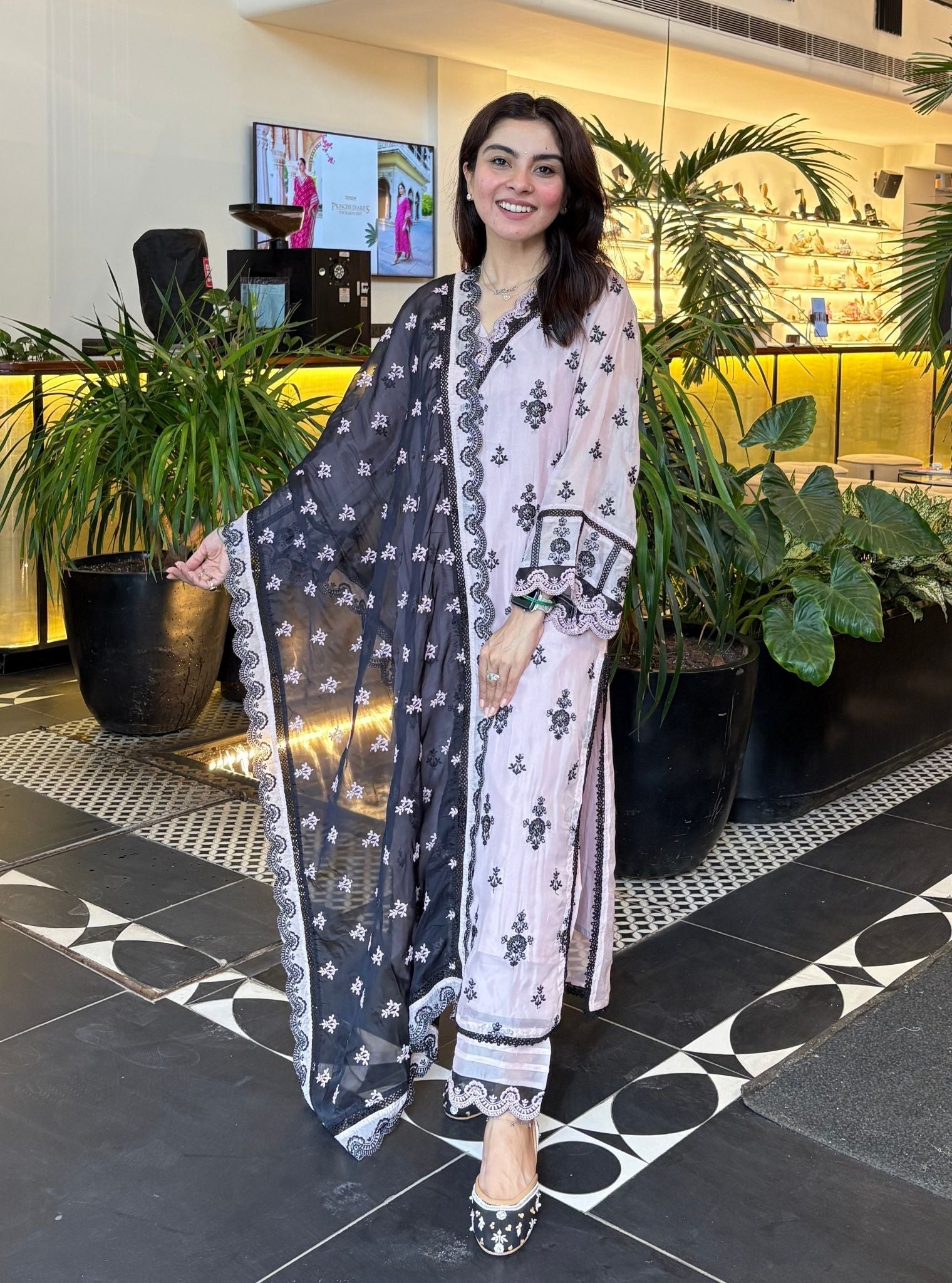 Nain Organza Dusty Pink Kurta Set