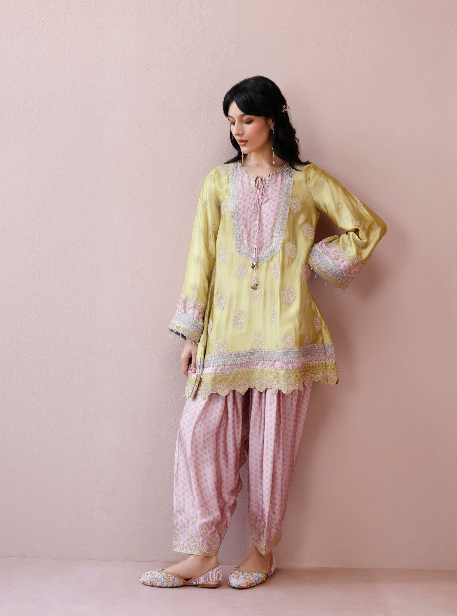 Veya Cupro Satin Lime & Pink Kurta Set
