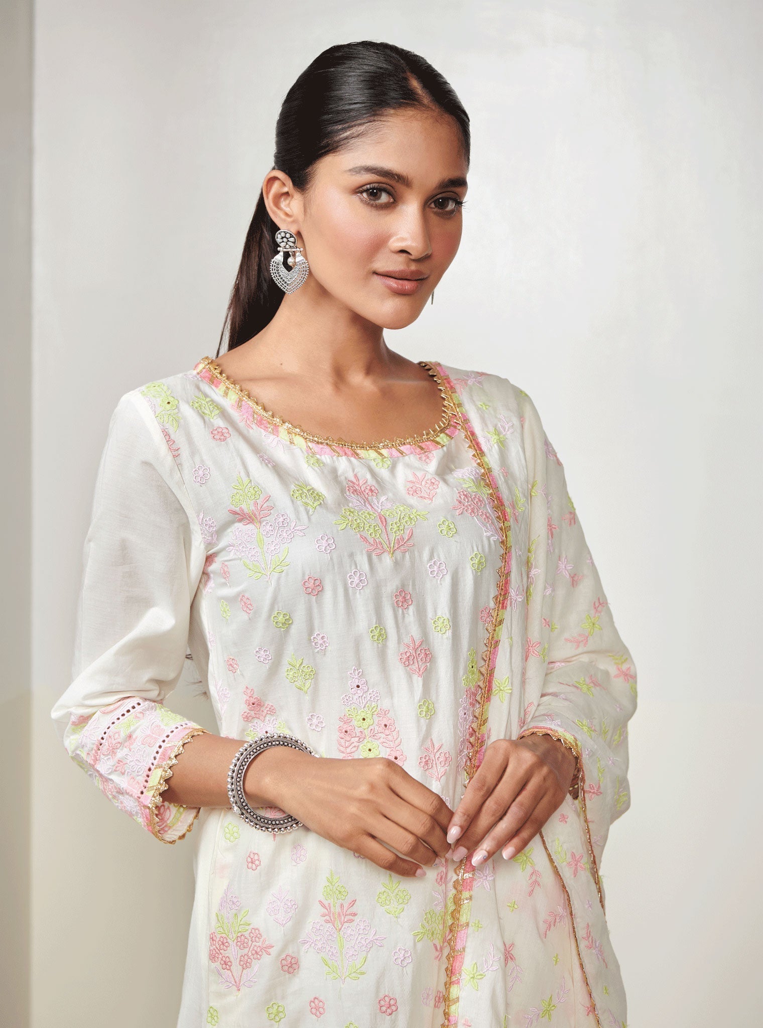 Zahava Supima Cotton Off White/Lilac Kurta Set