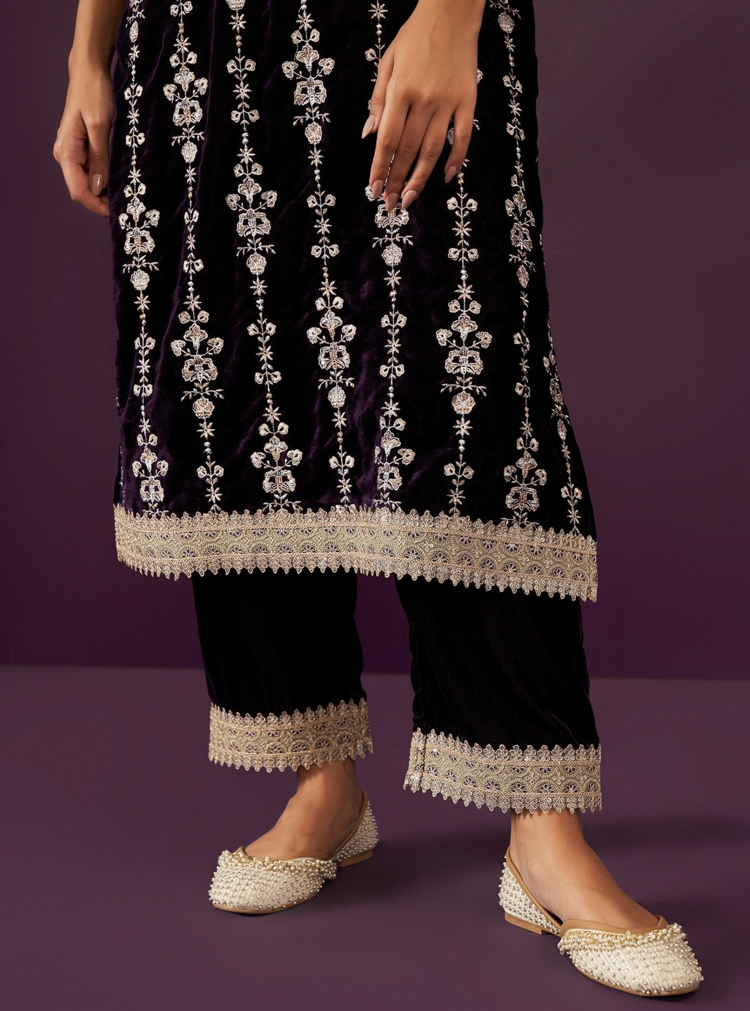 Sade Velvet Purple Kurta Set