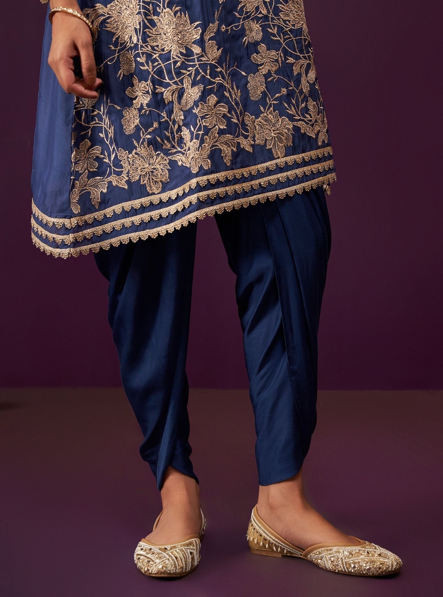 Sunee Organza Navy Kurta Set