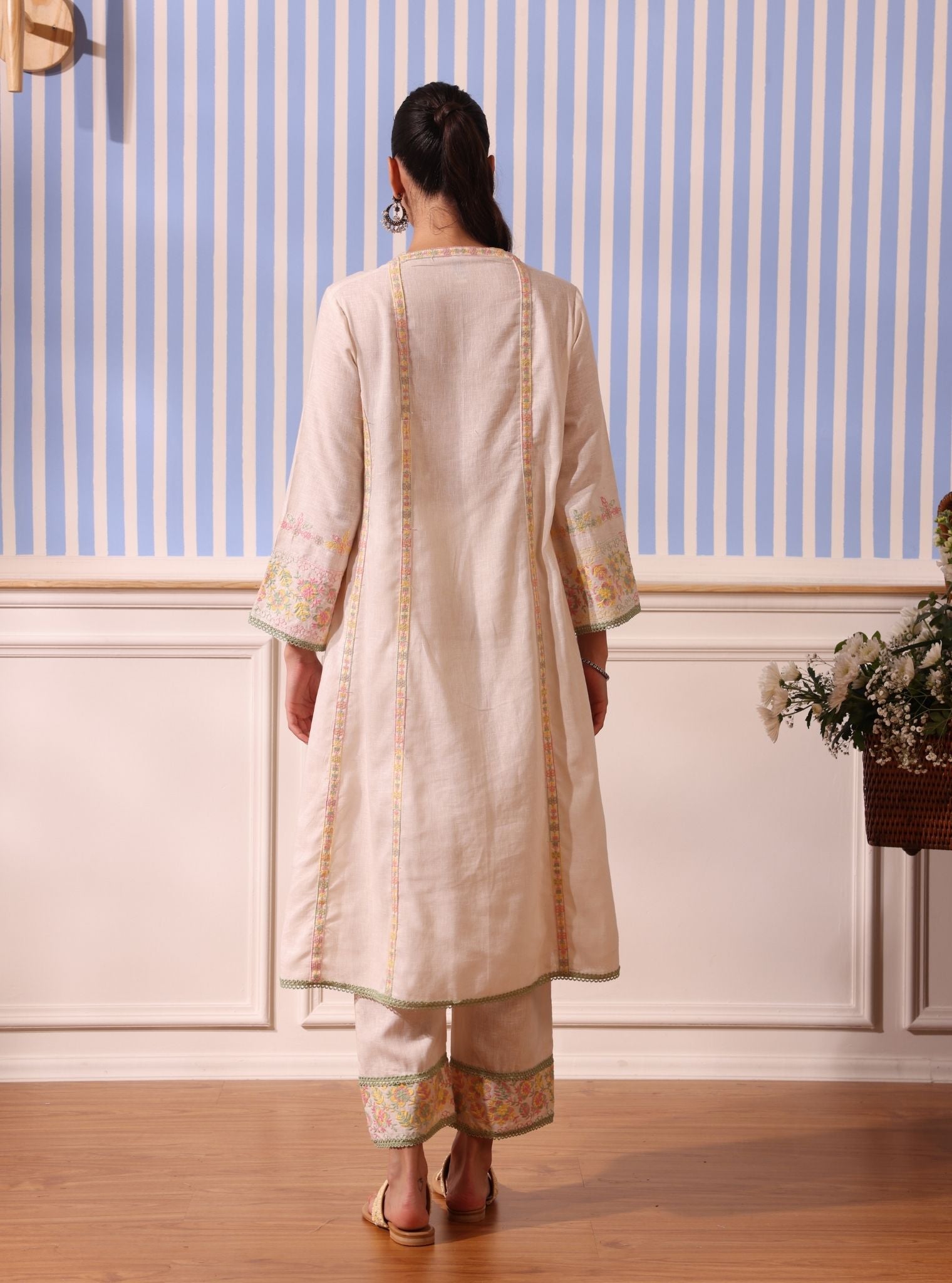 Siti Linen White Kurta Set