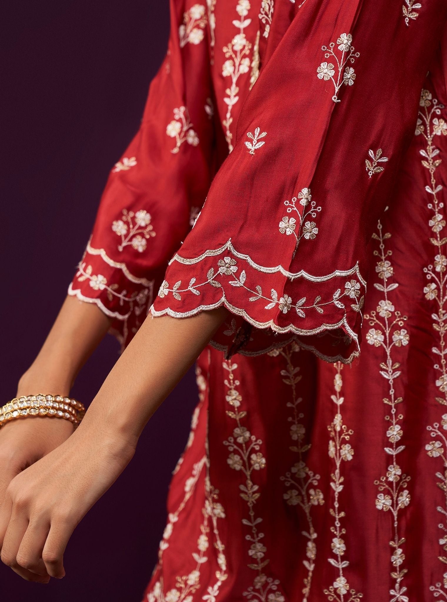 Tasanee Cupro Satin Red Kurta Set