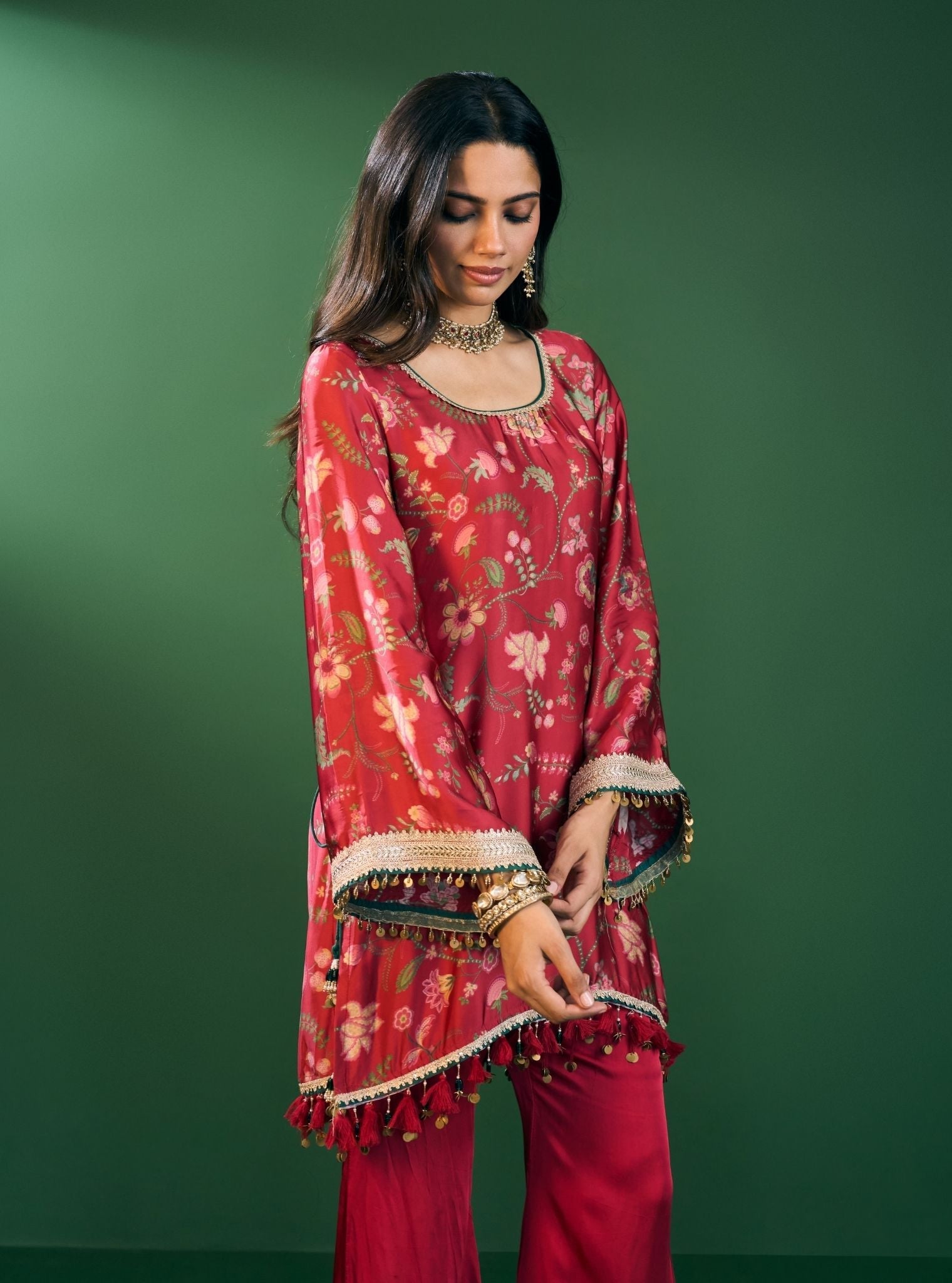 Arvi Cupro Satin Red Kurta Set