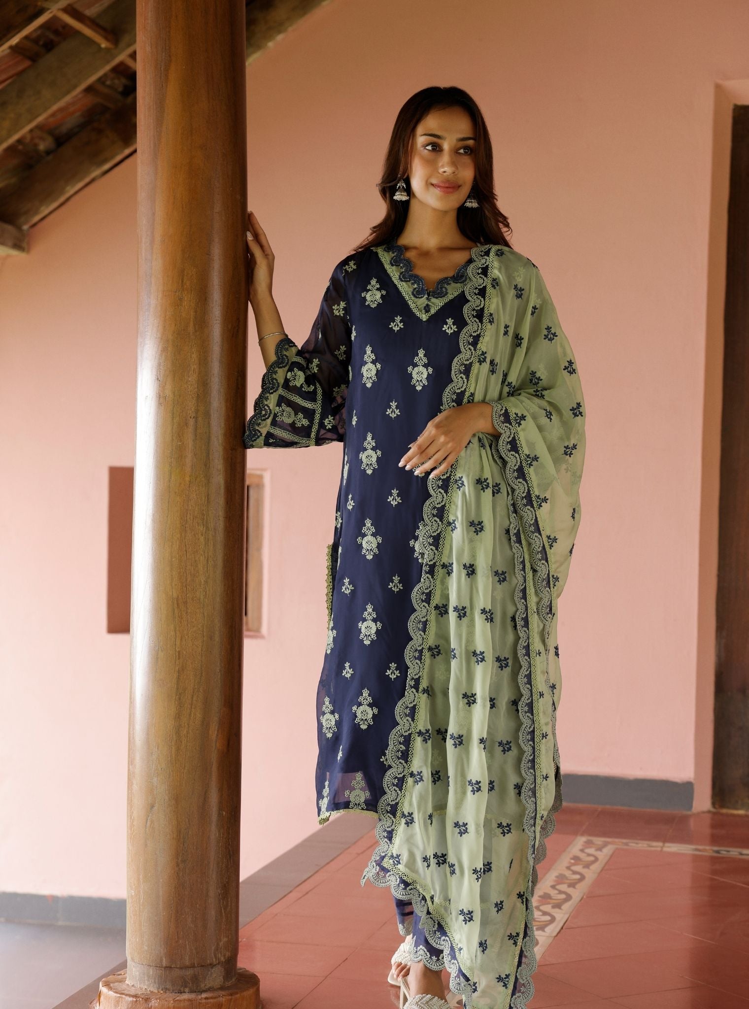 Mulmul Organza Nain Navy Kurta With Mulmul Cotton Nain Navy Pant