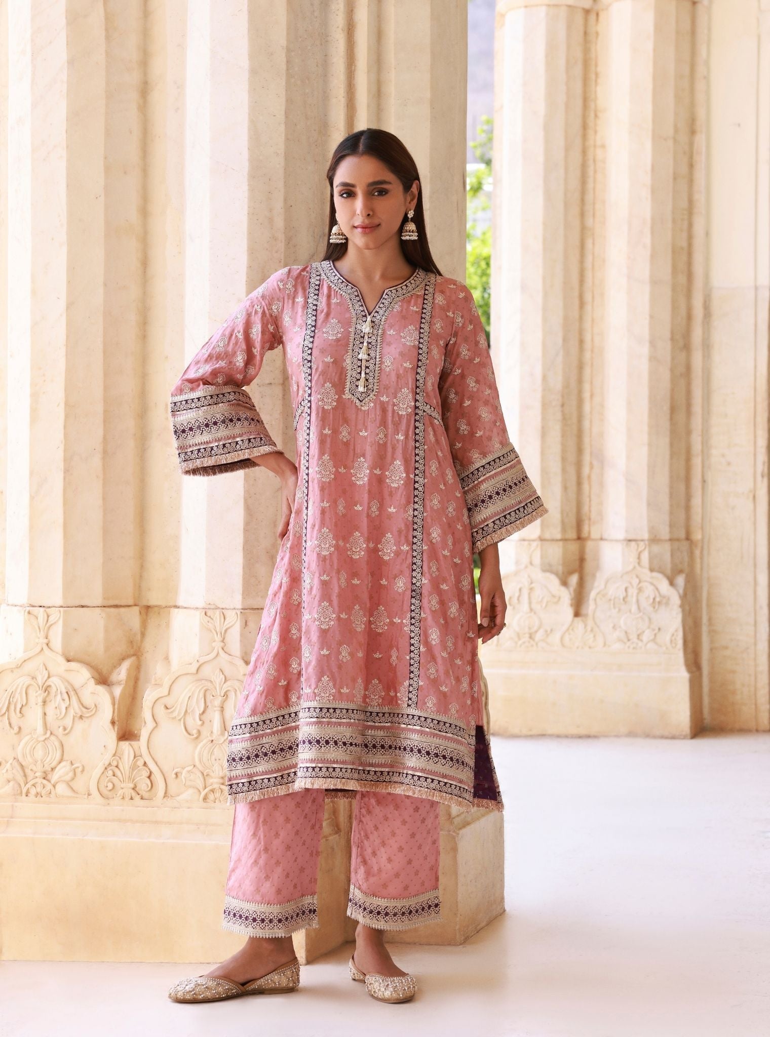 Aryela Pink Banarsi Kurta Set