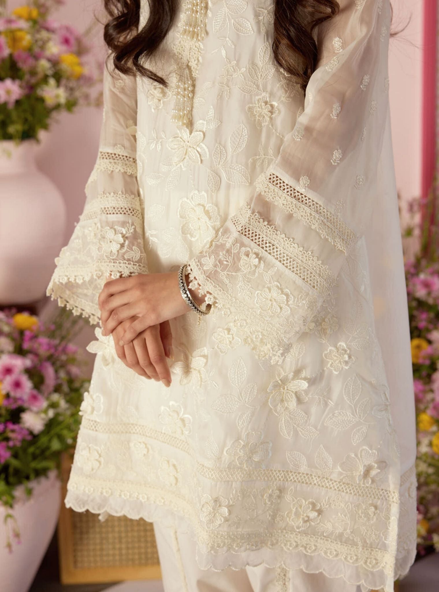 Uma Organza White Kurta Set