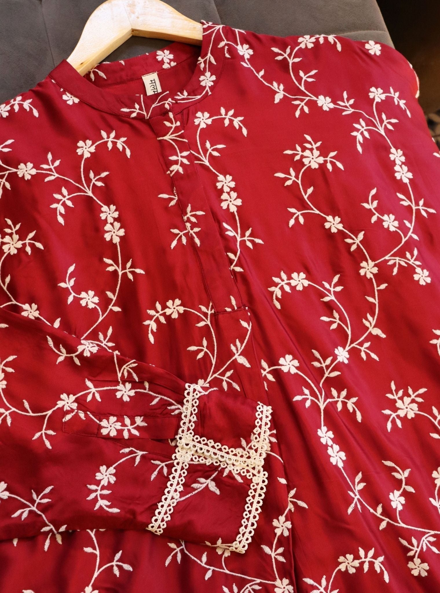 Mulmul Cupro Pheme Wine Kurta With Mulmul Cupro Pheme Wine Pant