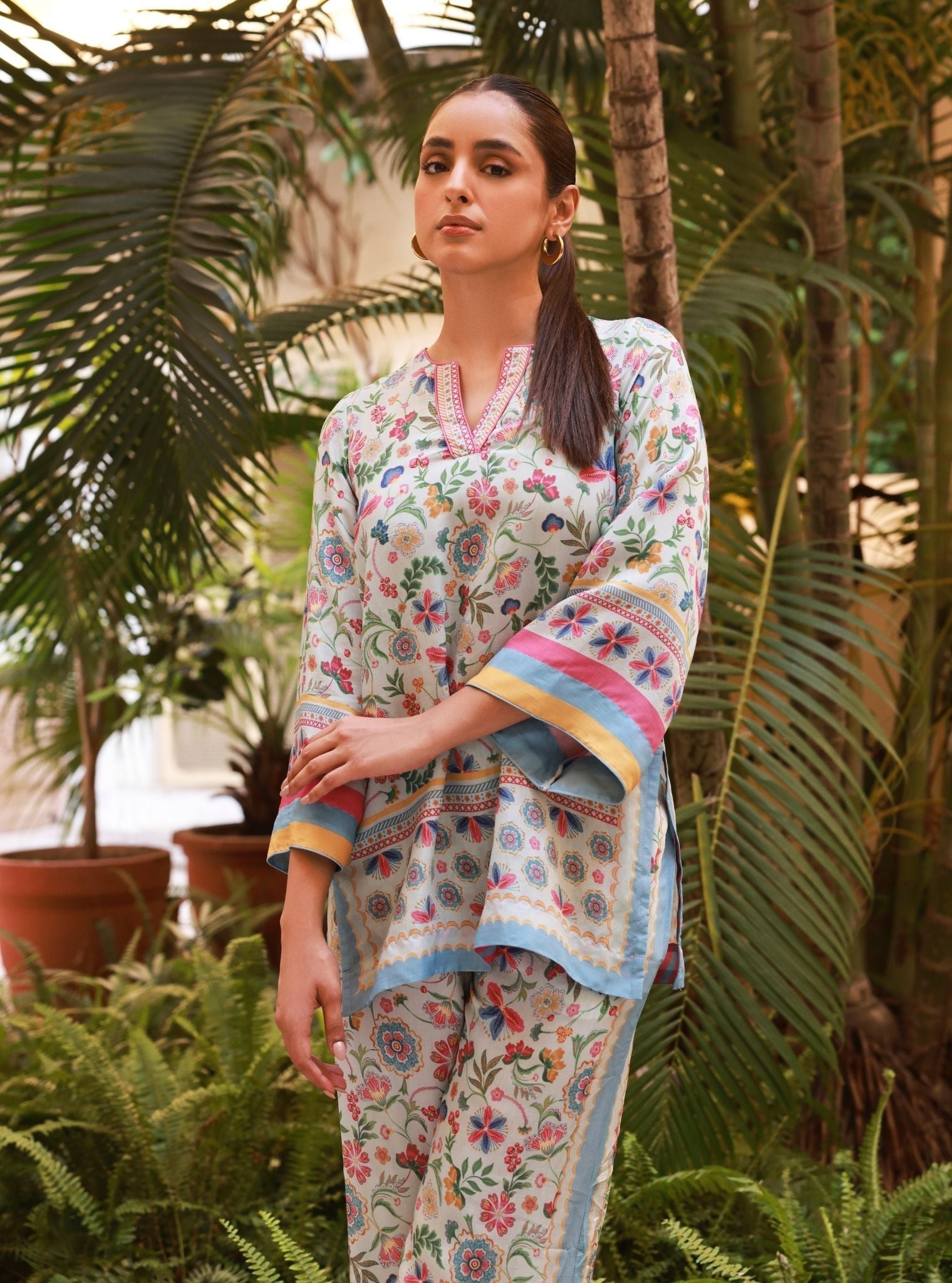 Saurmi Blue Lawn Top Set