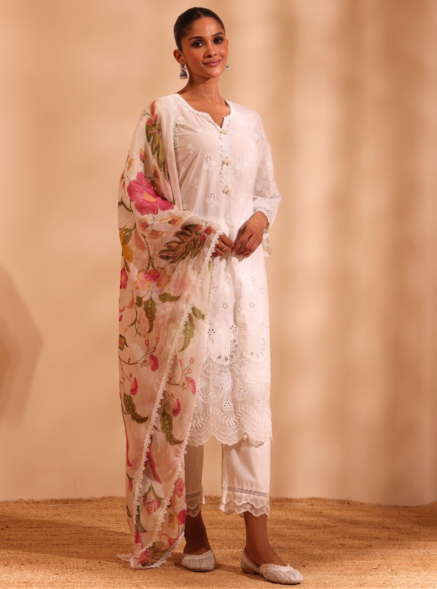 Mulmul Cotton Suma Stark White Kurta With Mulmul Cotton Yara White Pant