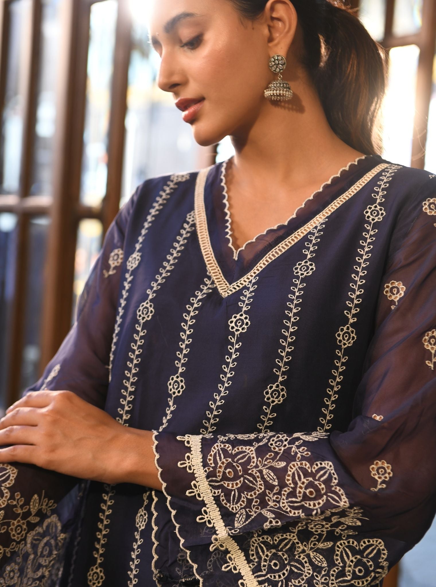 Mulmul Organza Parisa Navy Kurta With Mulmul Cotton Parisa Navy Pant