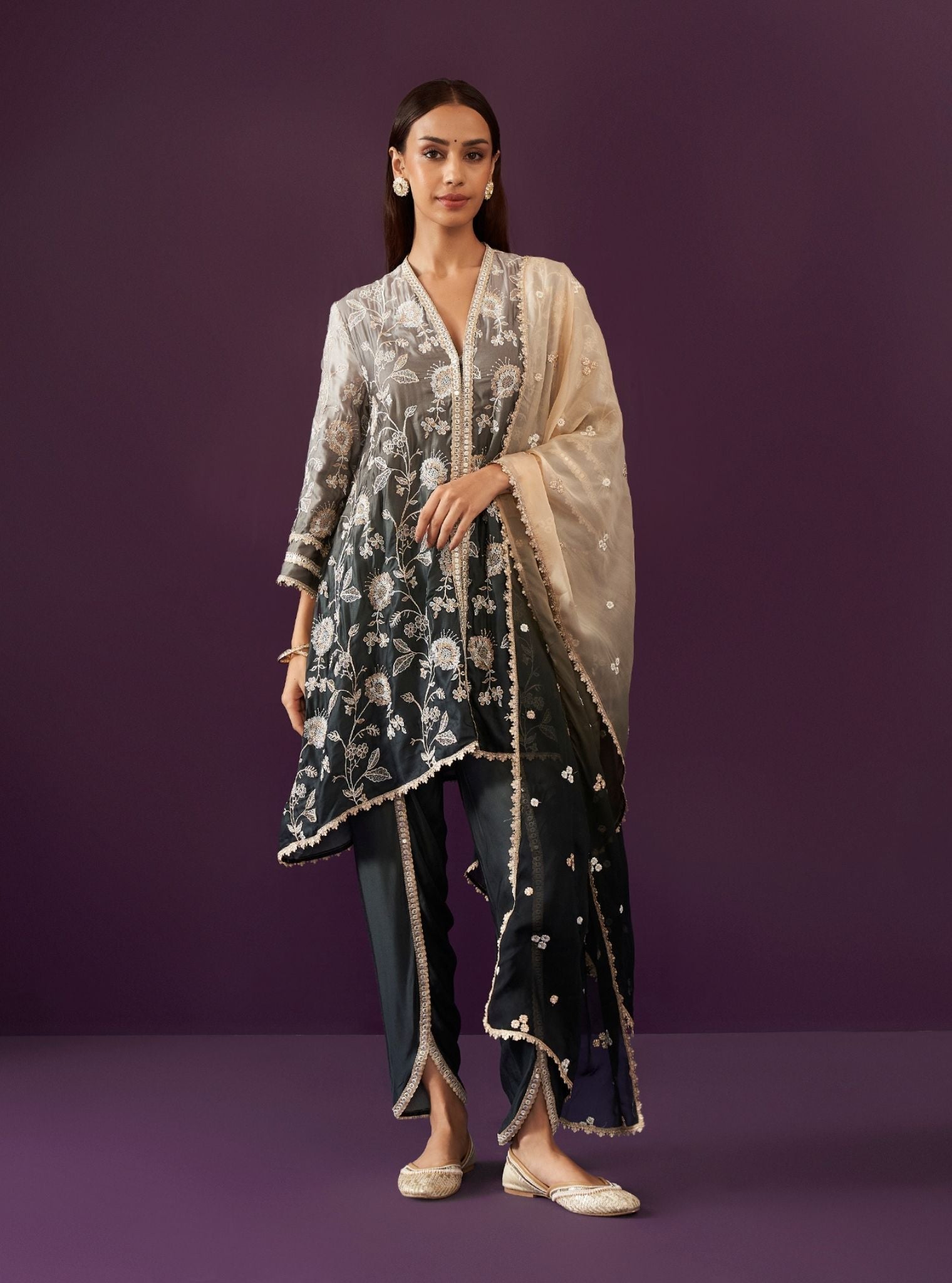 Evanthe Ombre Cupro Satin Black Kurta Set
