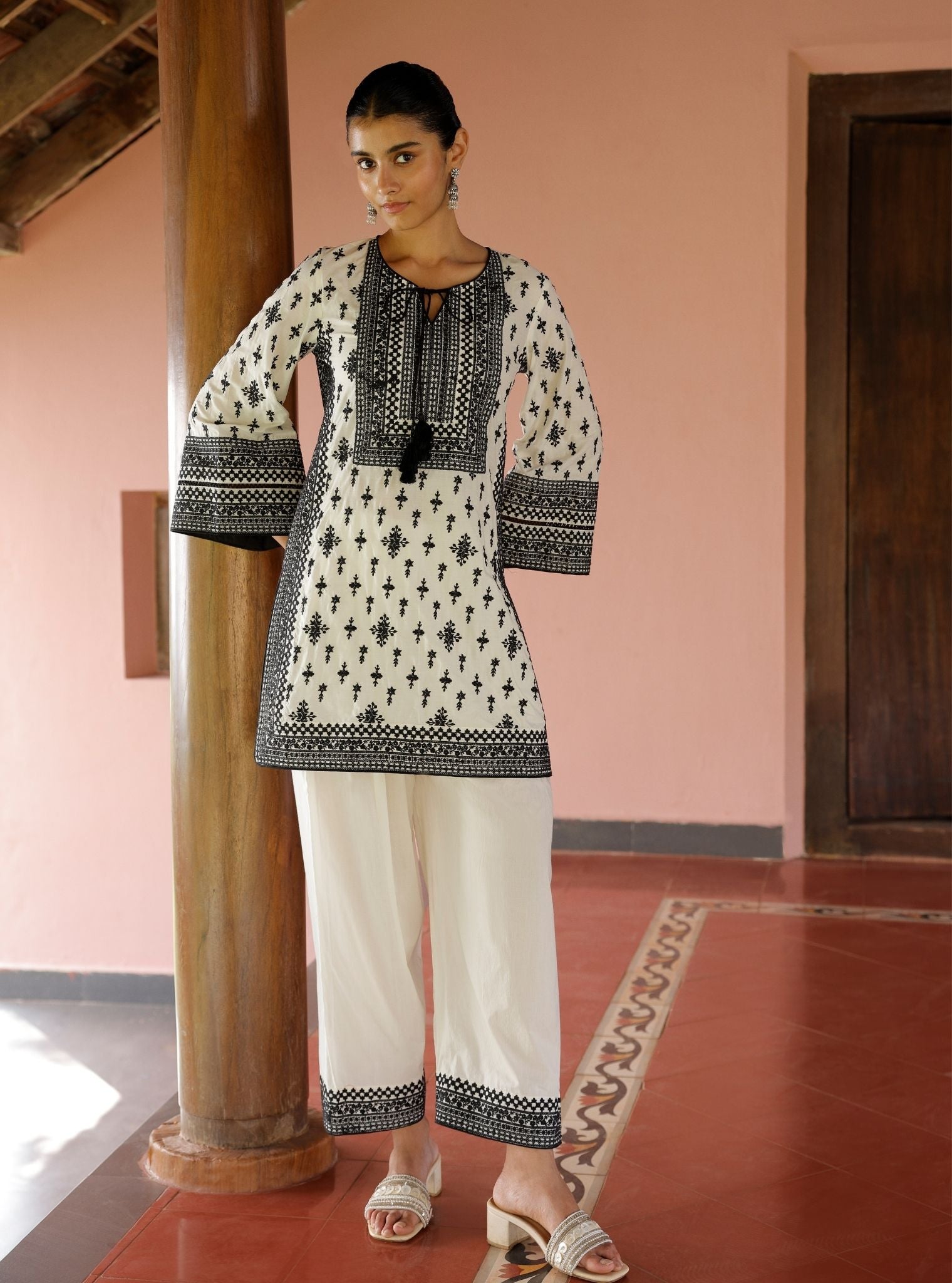 Sree Supima Cotton Off White Kurta With Farshi Salwar