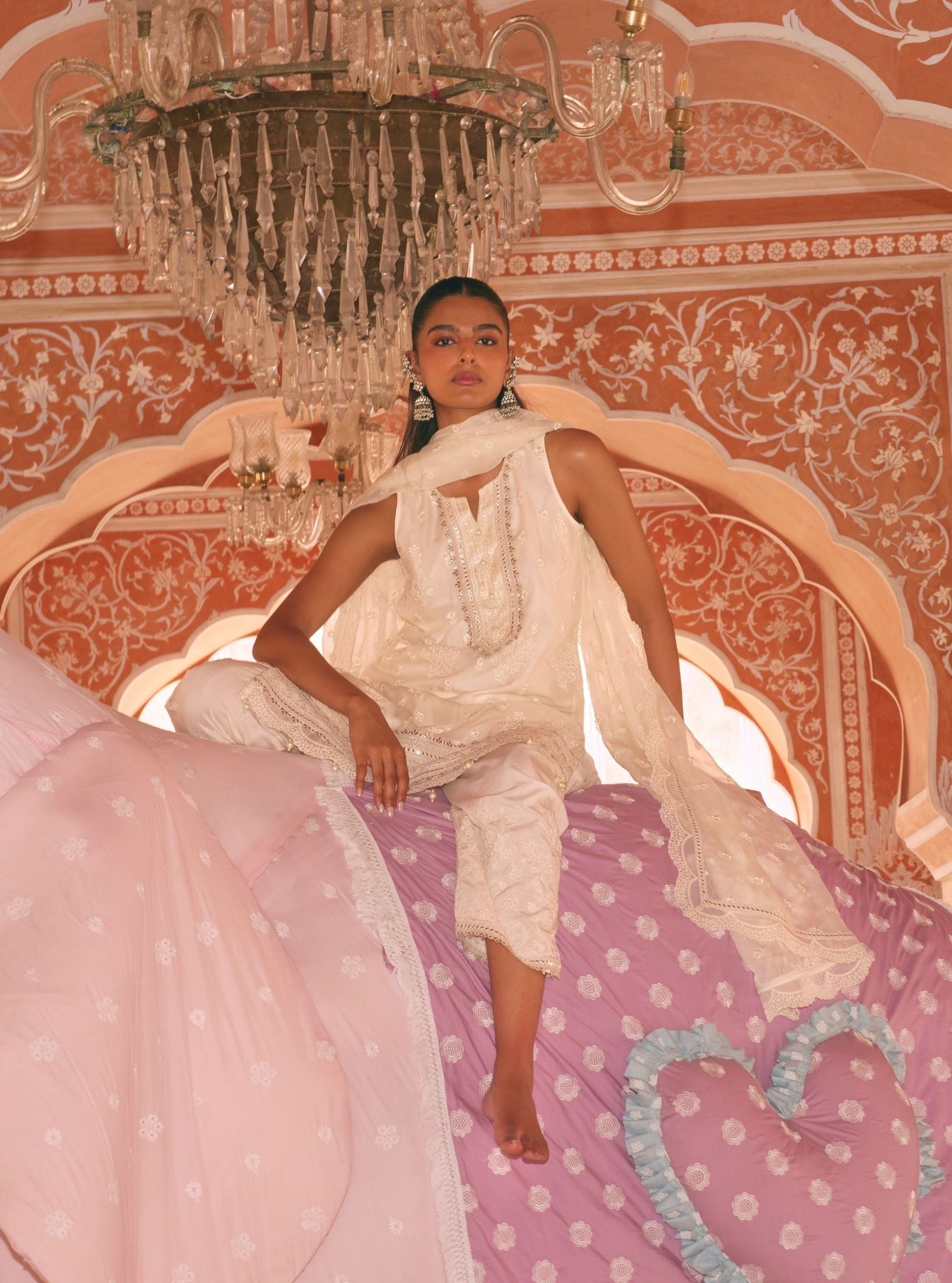 Taveli Organza Off-White Kurta Set