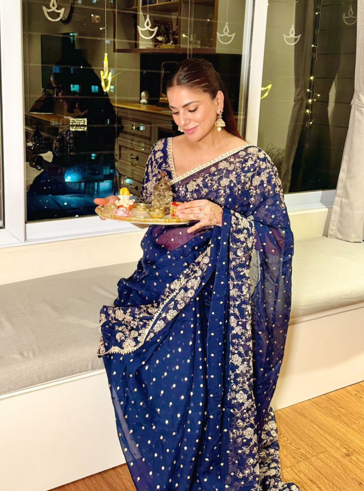 Jigar Organza Navy Saree