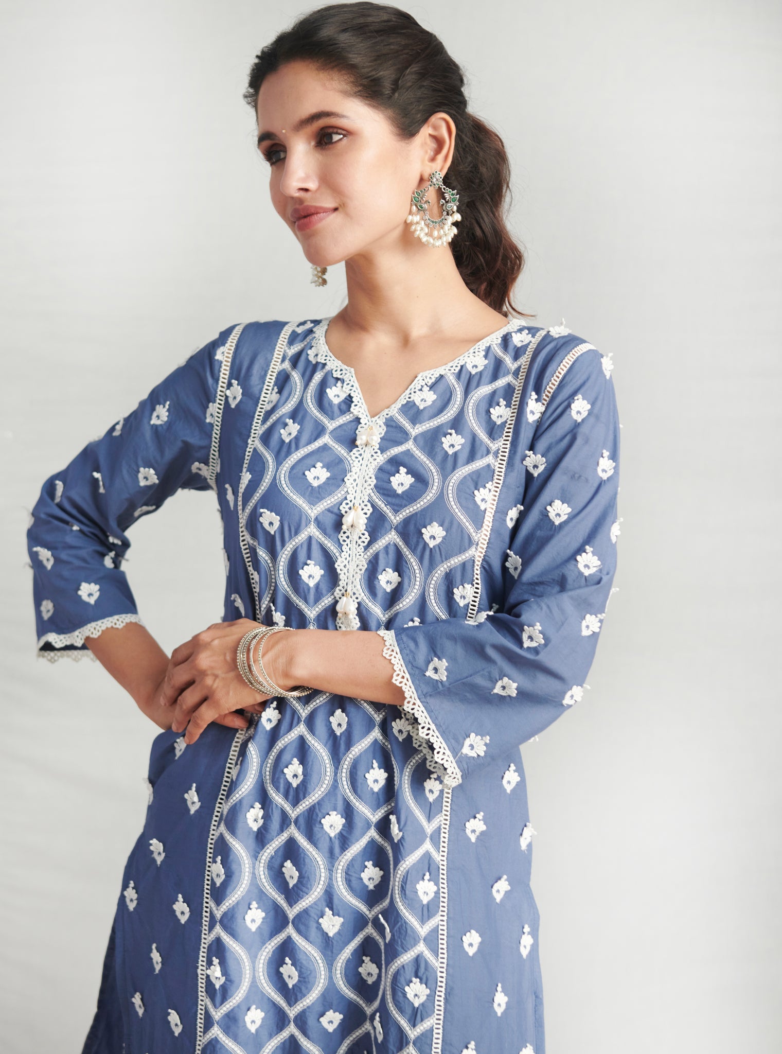 Mulmul Organza Rivona Navy kurta