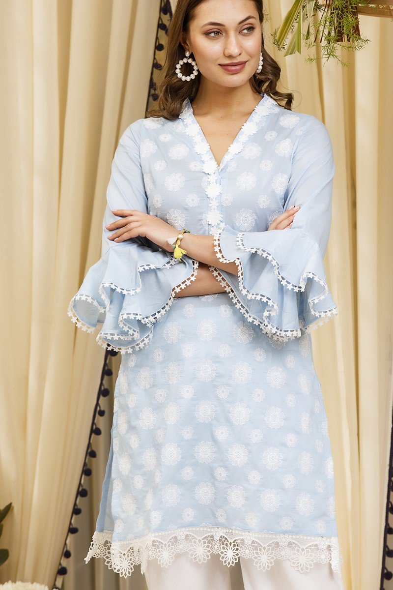 Daffodil  kurta blue with New Poppy pyajamas  White