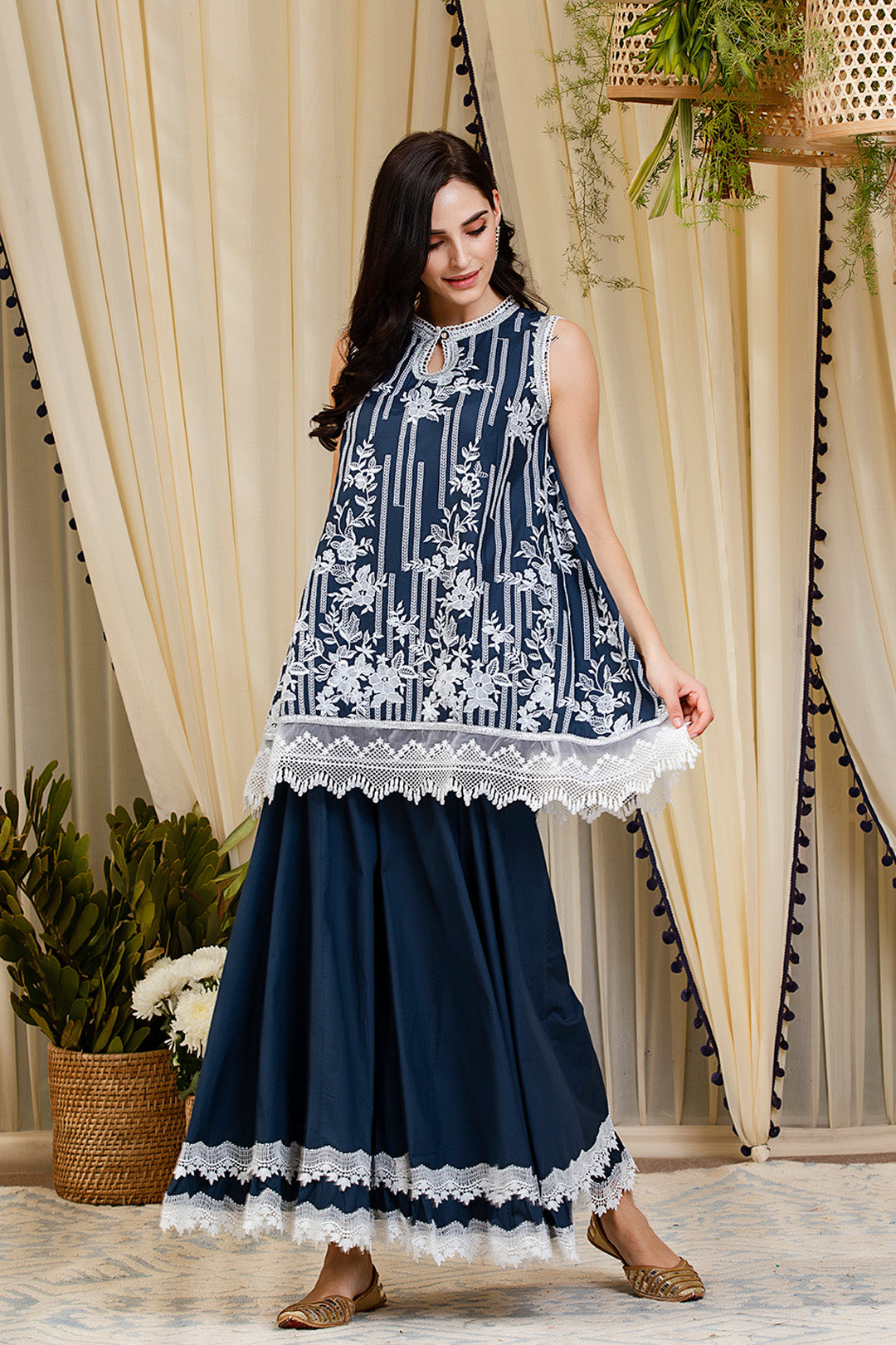 https://cdn.shopify.com/s/files/1/0088/4031/4931/files/blossom_navy.mov?1890