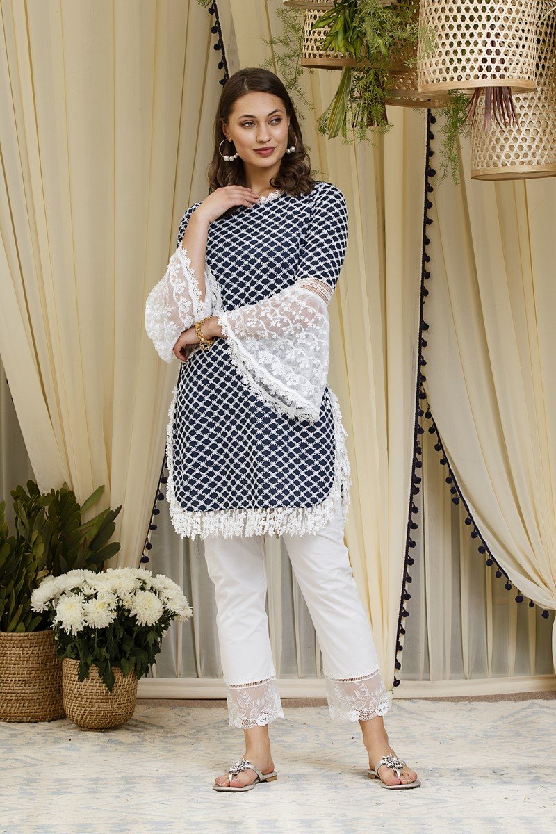 Aspen Kurta With Embroidered Organza  pyajamas