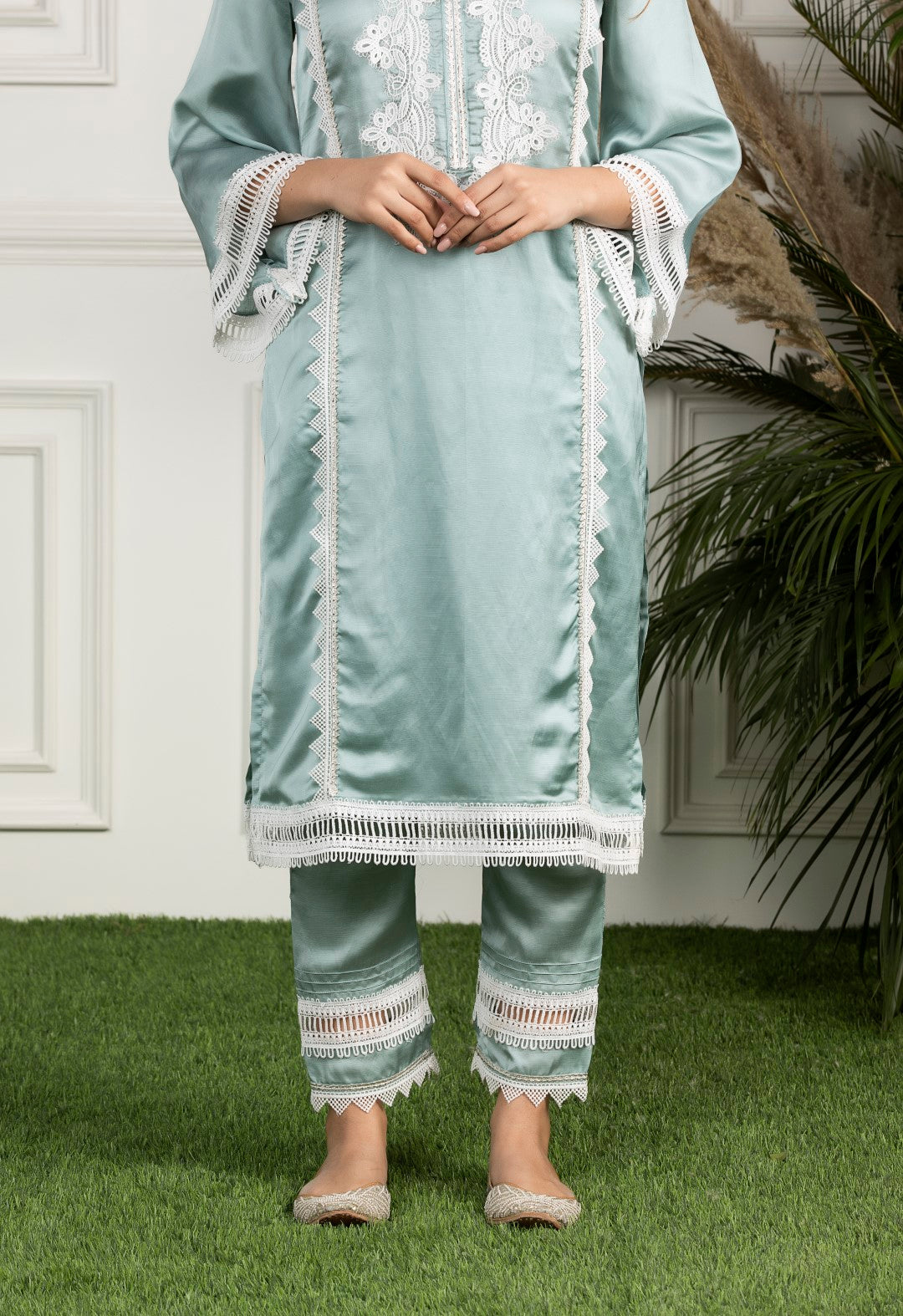 Mulmul Nigella Kurta