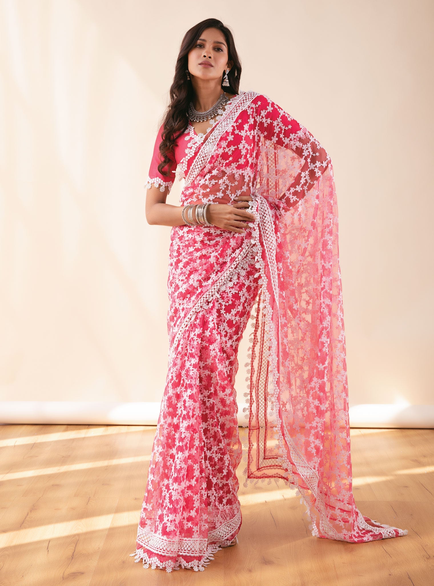 Mulmul Net Peora Red Saree