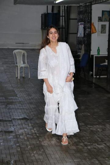 Sunflower White Kurta Set