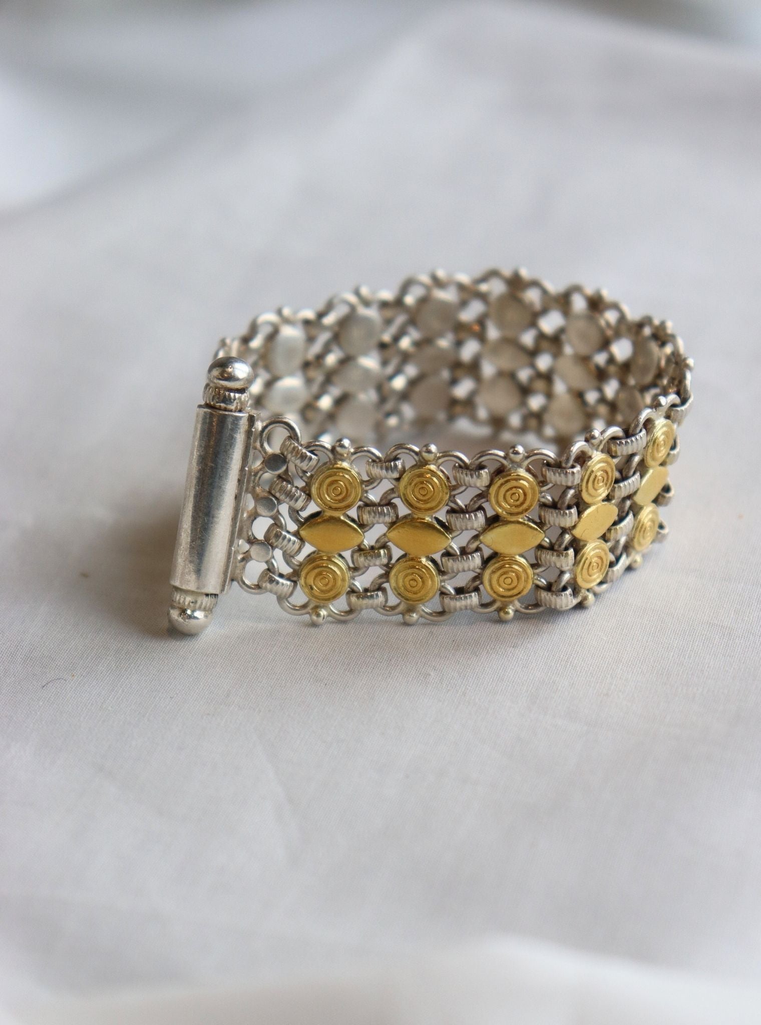 Pure Silver Aalok Bracelet