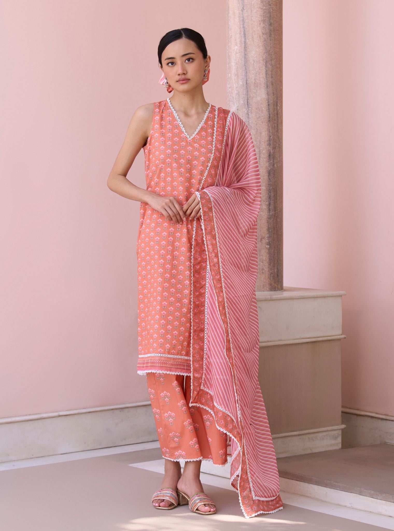 Mulmul Organza Printed Rajvella Orange Dupatta