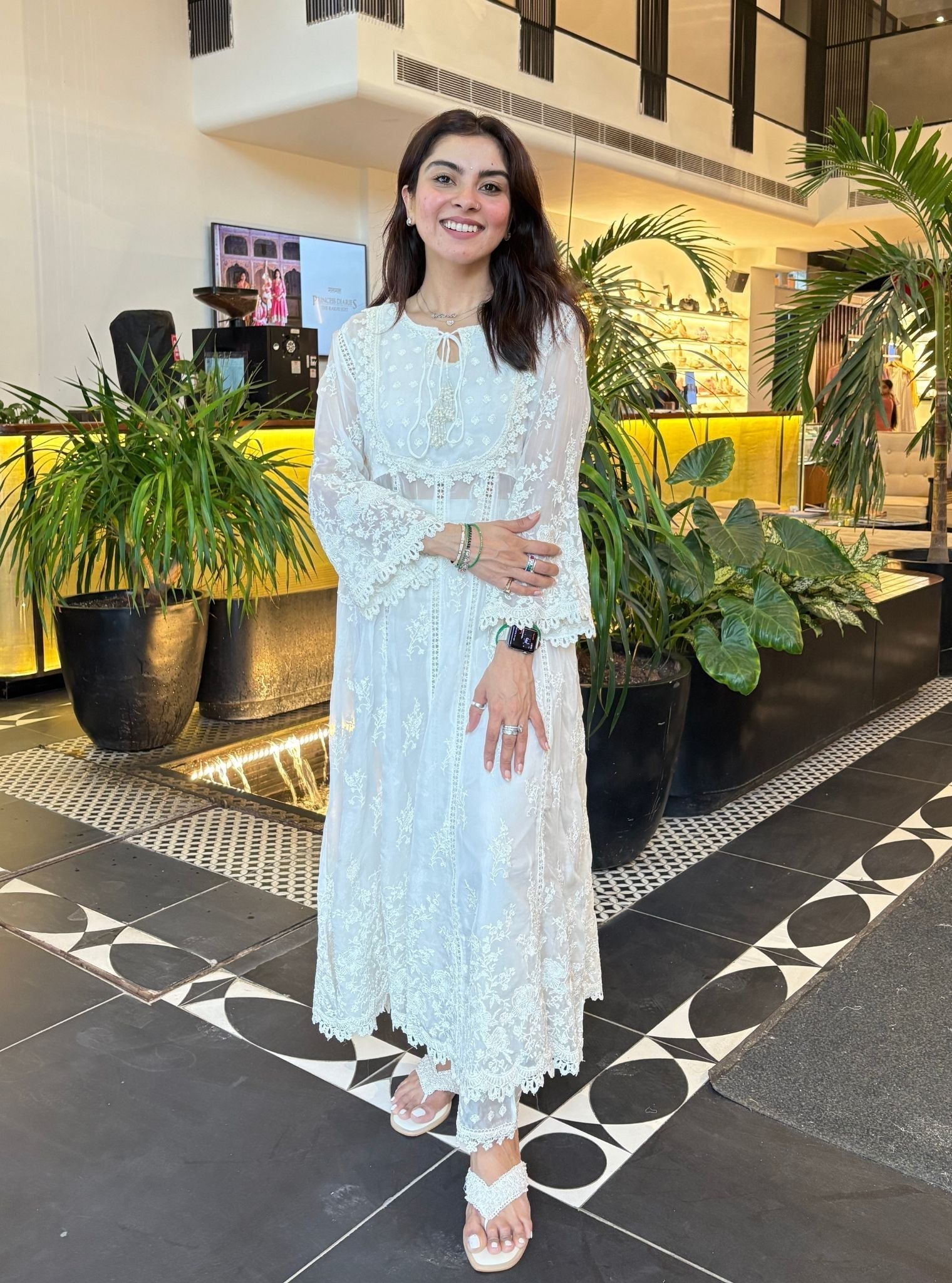 Neesa Organza White Anarkali Kurta Set