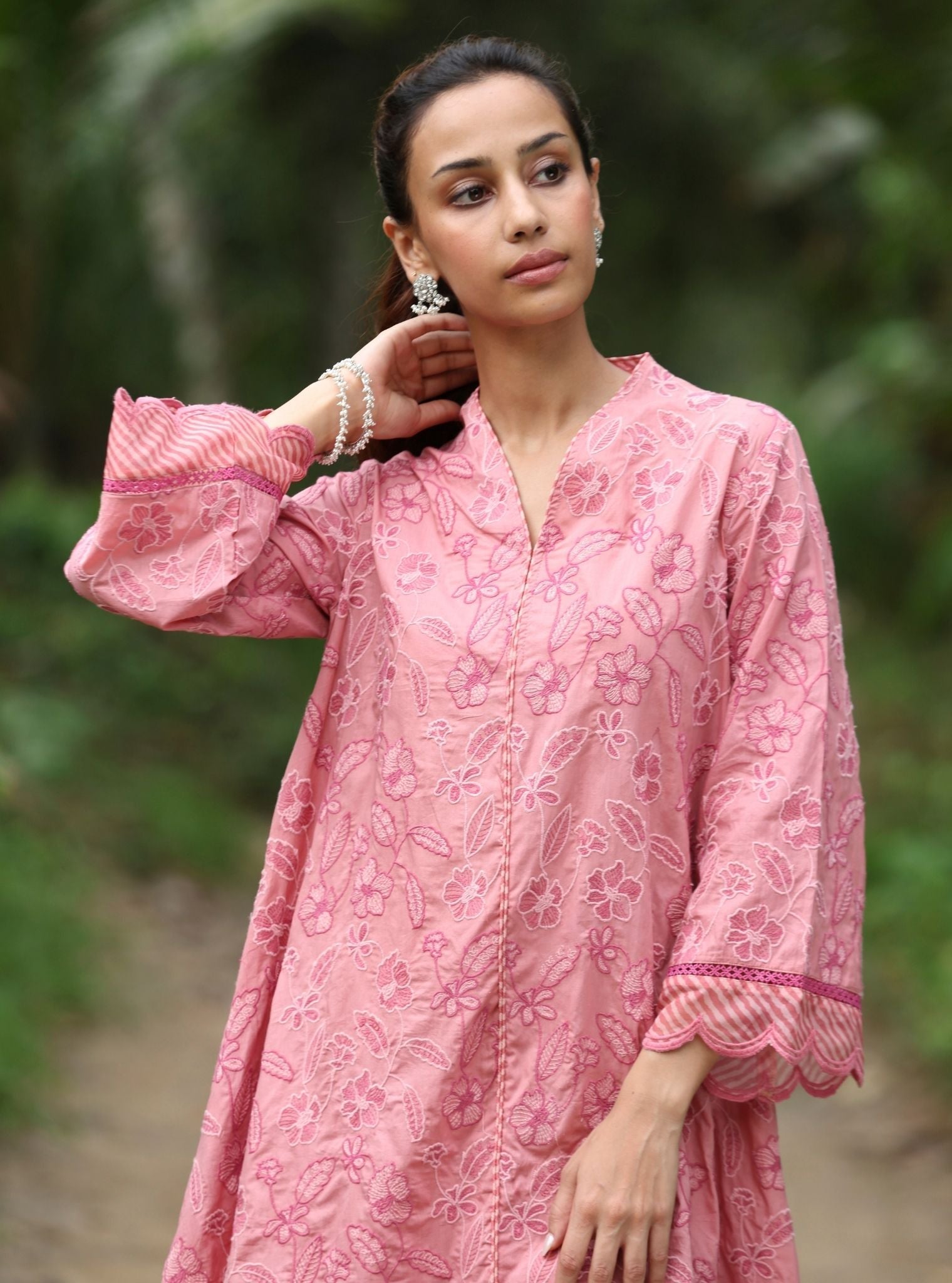 Mulmul Cotton Abia Salmon Pink kurta With Mulmul Cotton Abia Salmon Pink Dhoti Pant