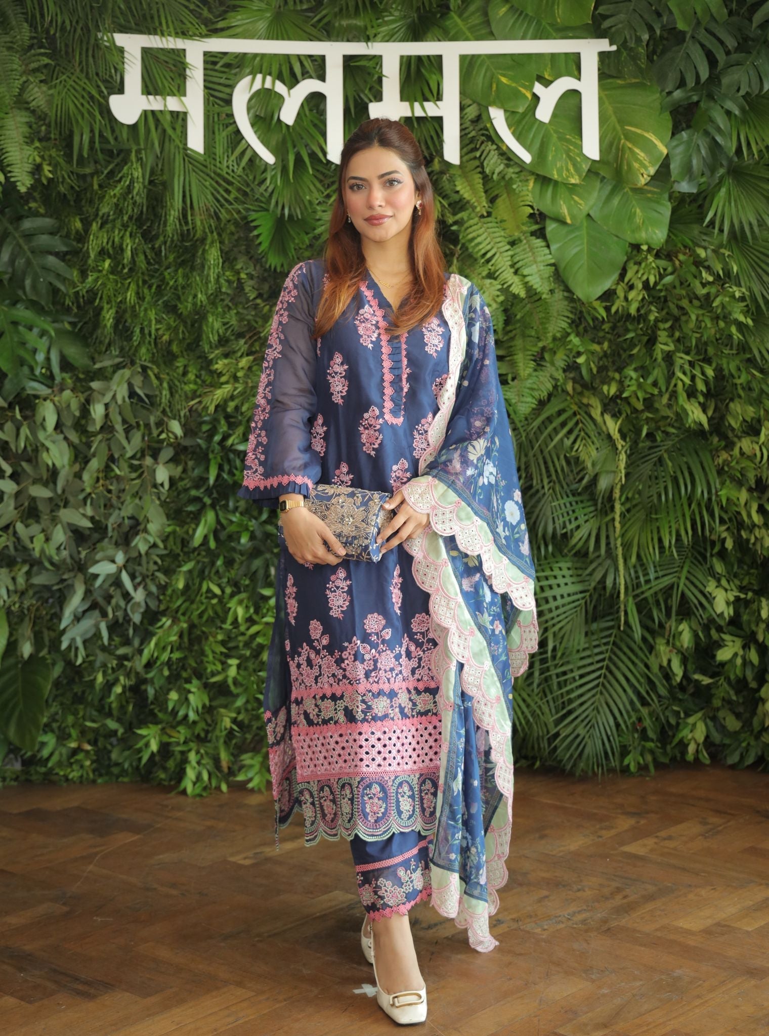 Valara Organza Navy Kurta Set