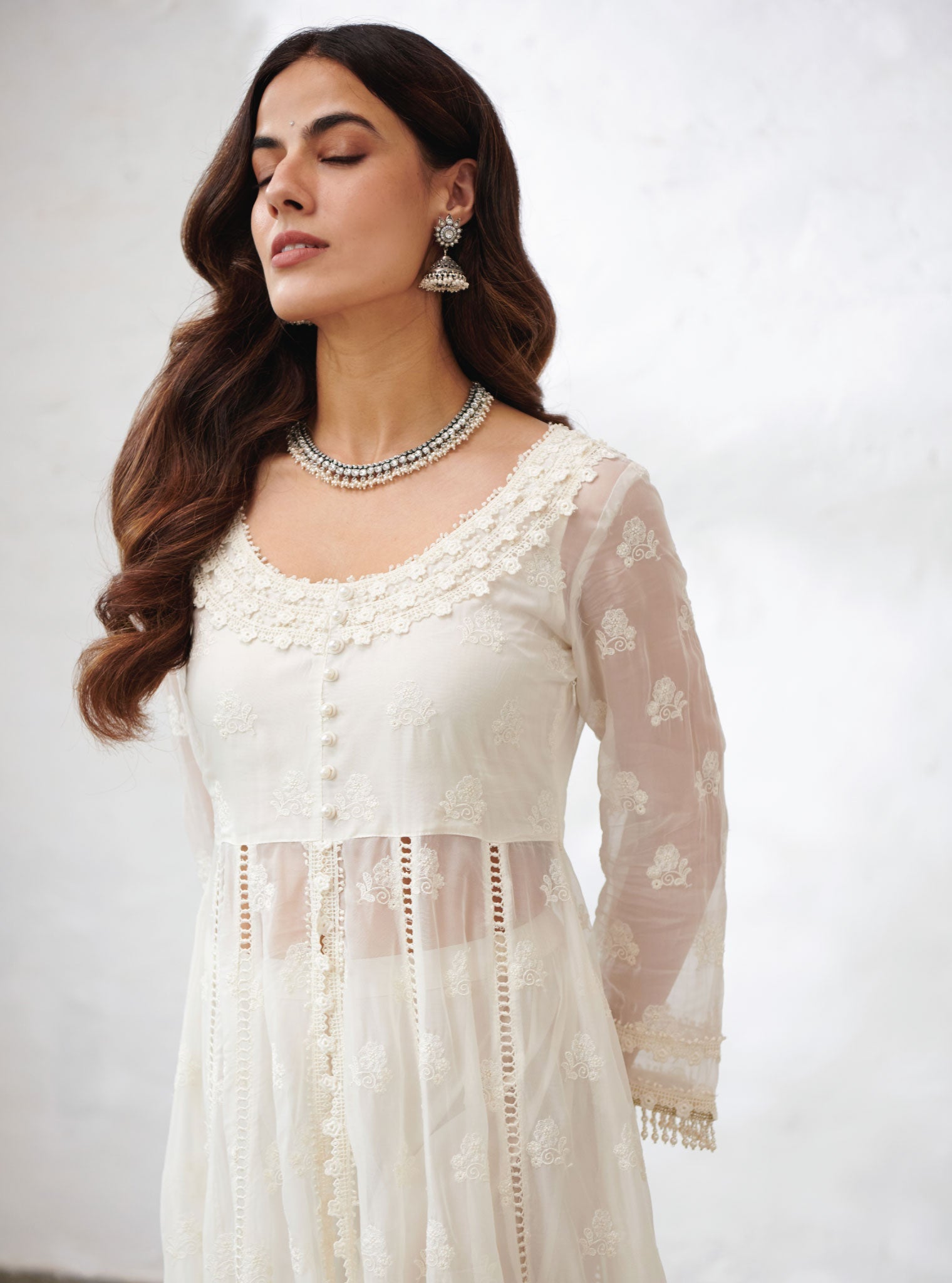 Mulmul Organza Somerset Off White Anarkali Kurta With Cotton Somerset Off White Pant
