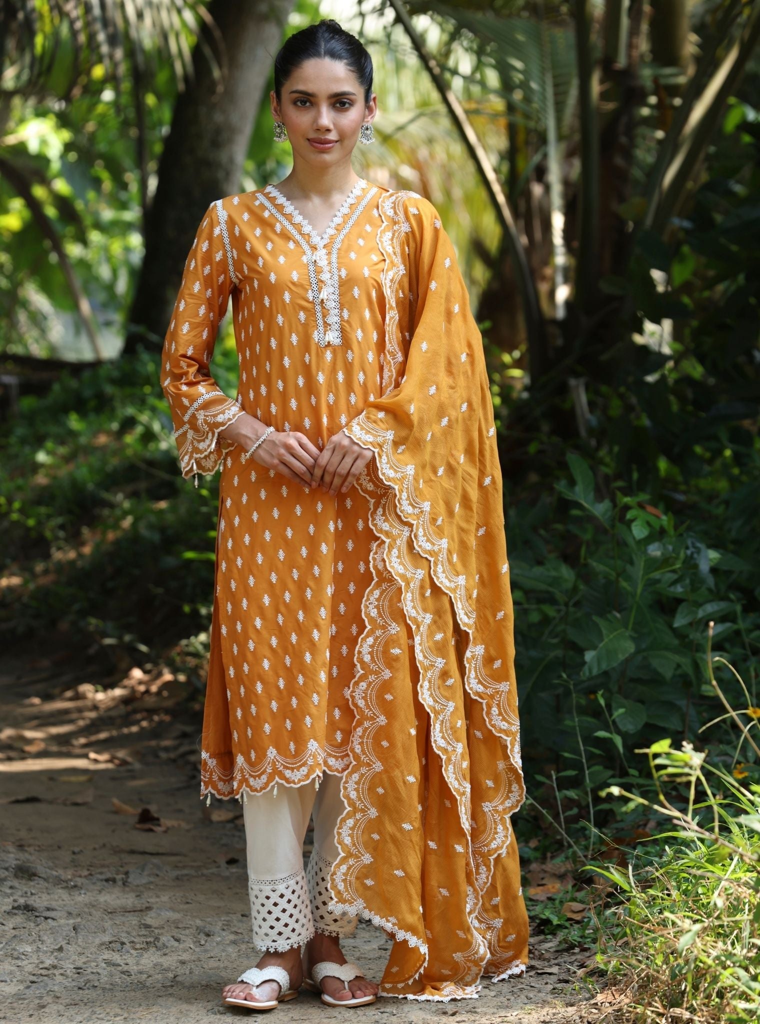 Mulmul Cotton Nivi Orange Kurta With Mulmul Cotton Yuna White Pant