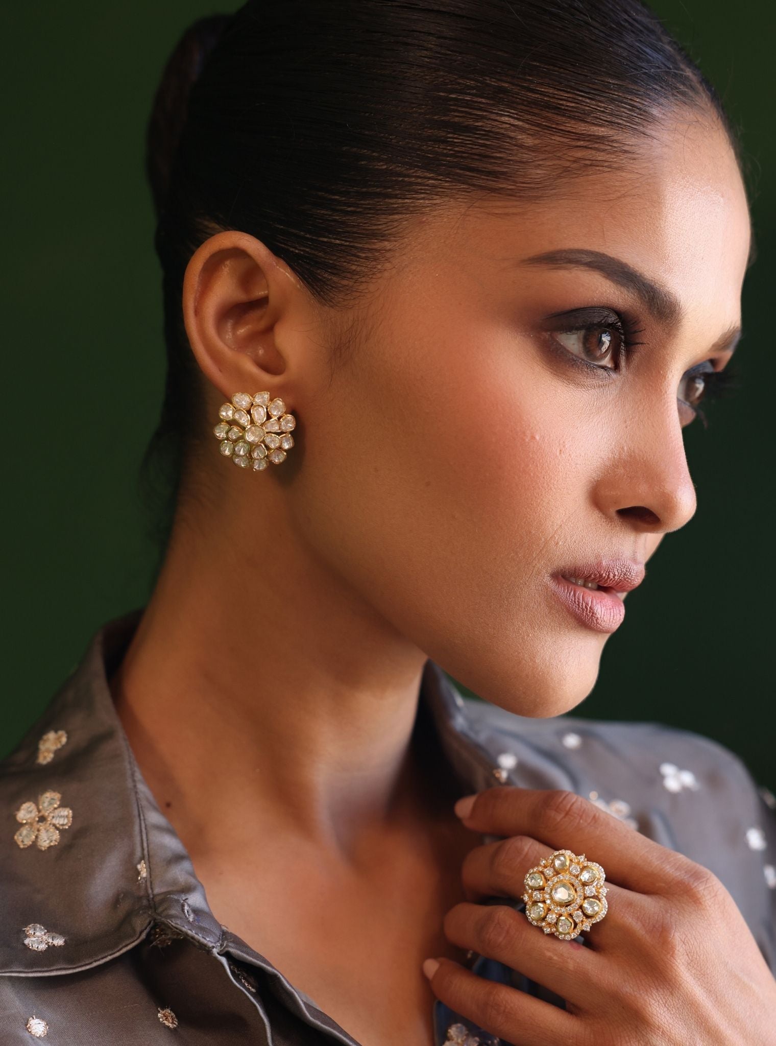 Arya Studs