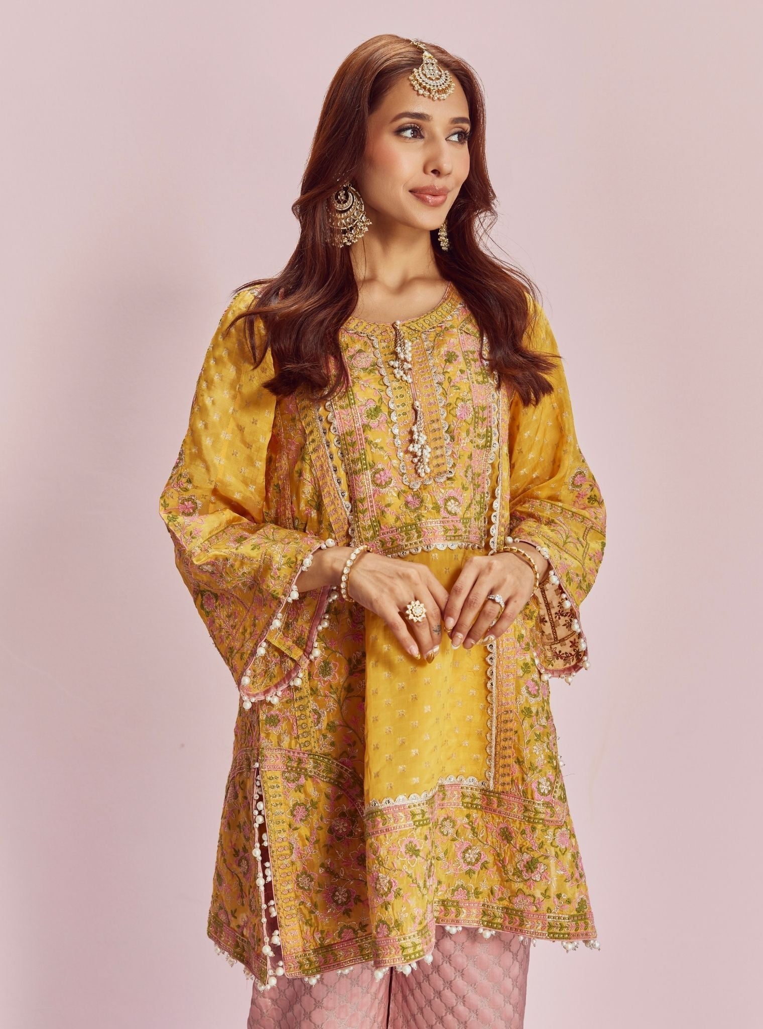 Mangal Banarsi Yellow Kurta With Pink Pant
