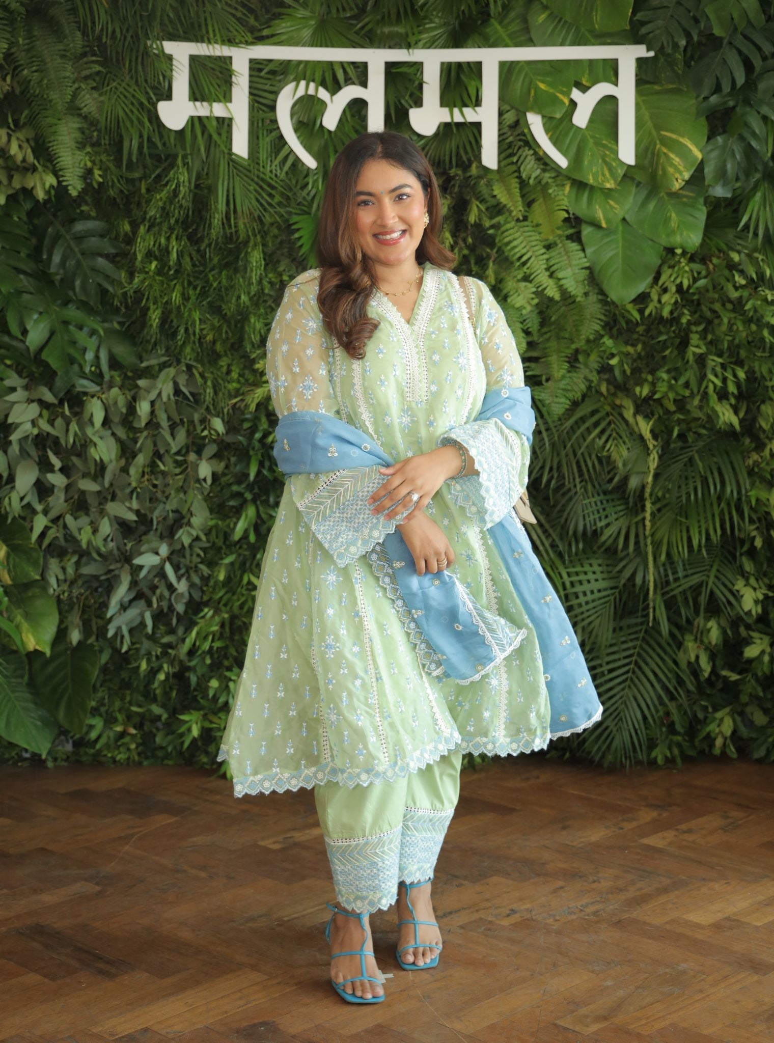 Mulmul Organza Smitha Green Anarkali Kurta With Mulmul Cotton Smitha Green Pant