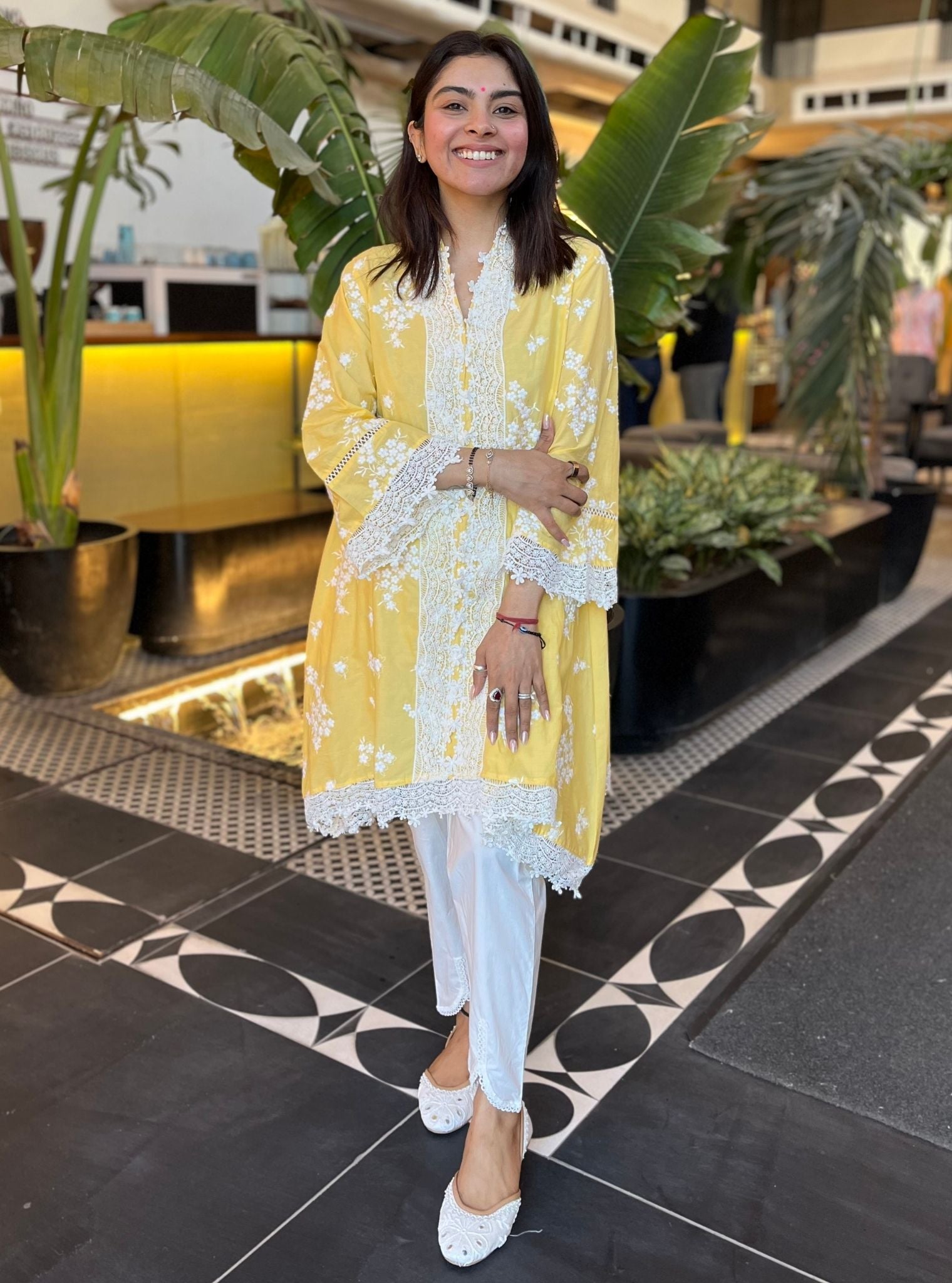 Mulmul Cotton Livia Yellow Kurta With Mulmul Cotton Inverted V Hem White Pant