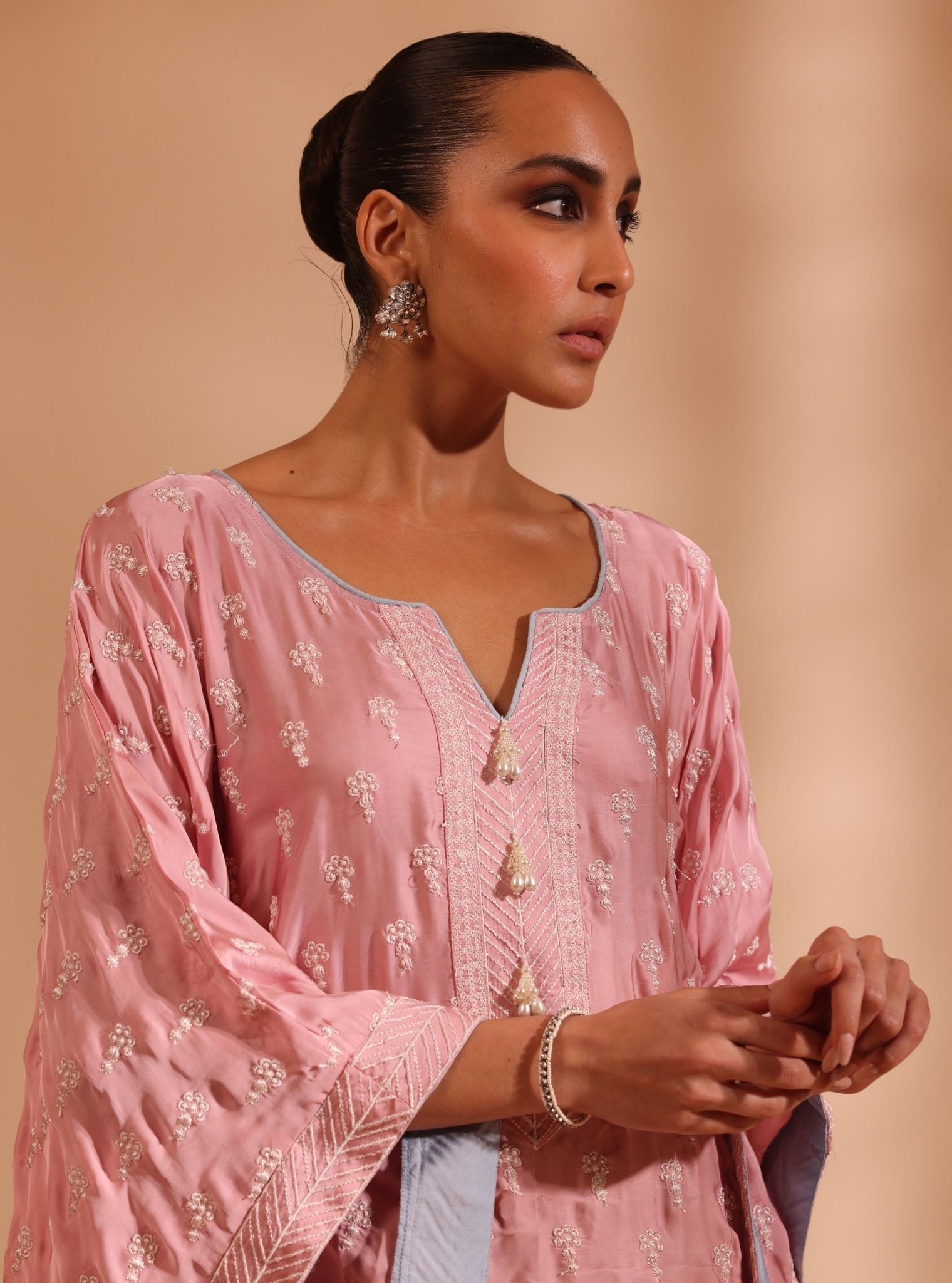 Niti Cupro Satin Onion Pink Kaftan