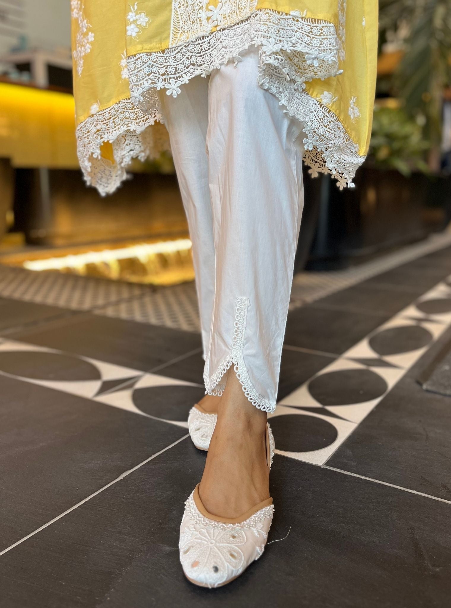 Mulmul Cotton Livia Yellow Kurta With Mulmul Cotton Inverted V Hem White Pant