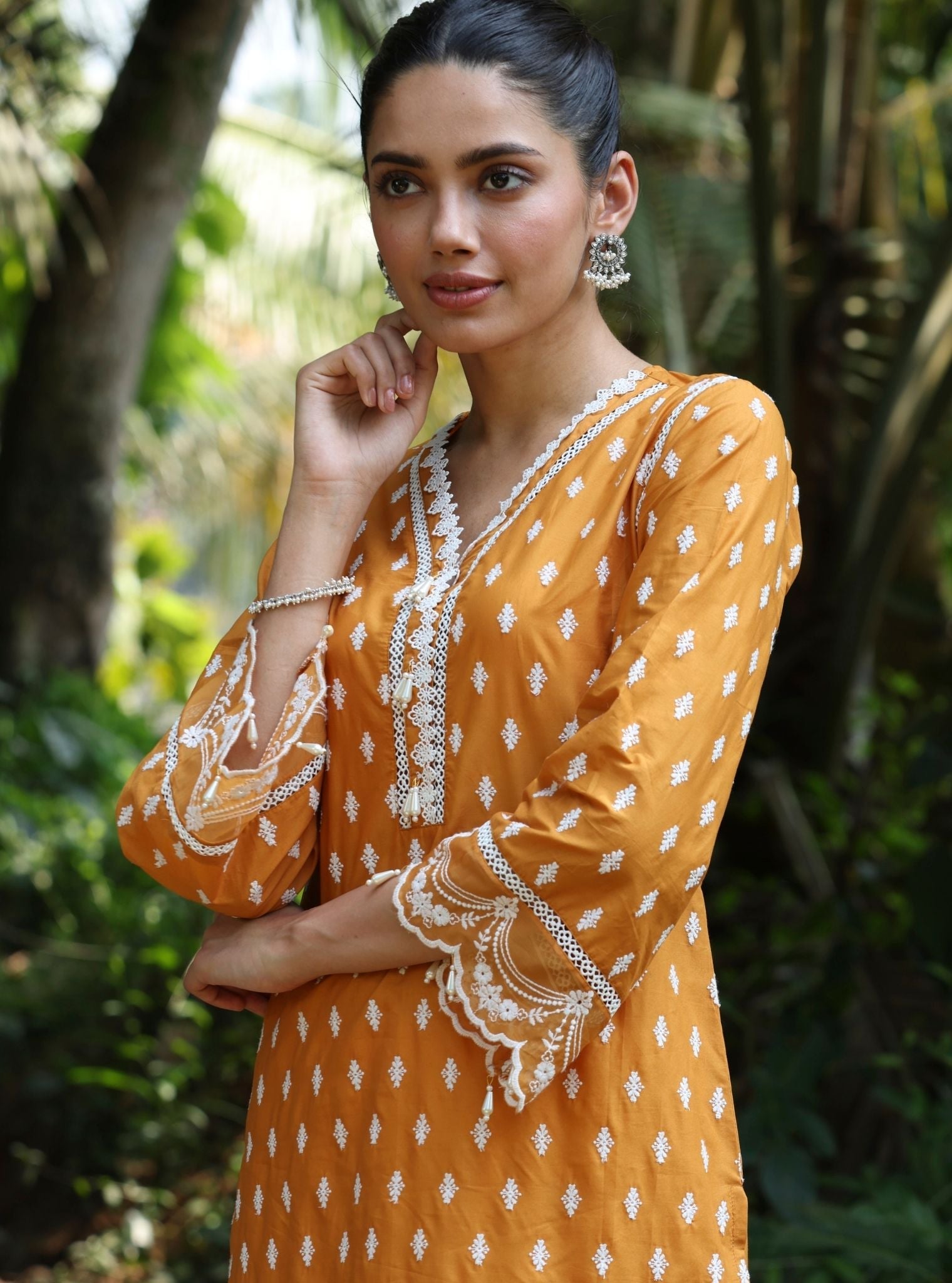 Mulmul Cotton Nivi Orange Kurta With Mulmul Cotton Yuna White Pant