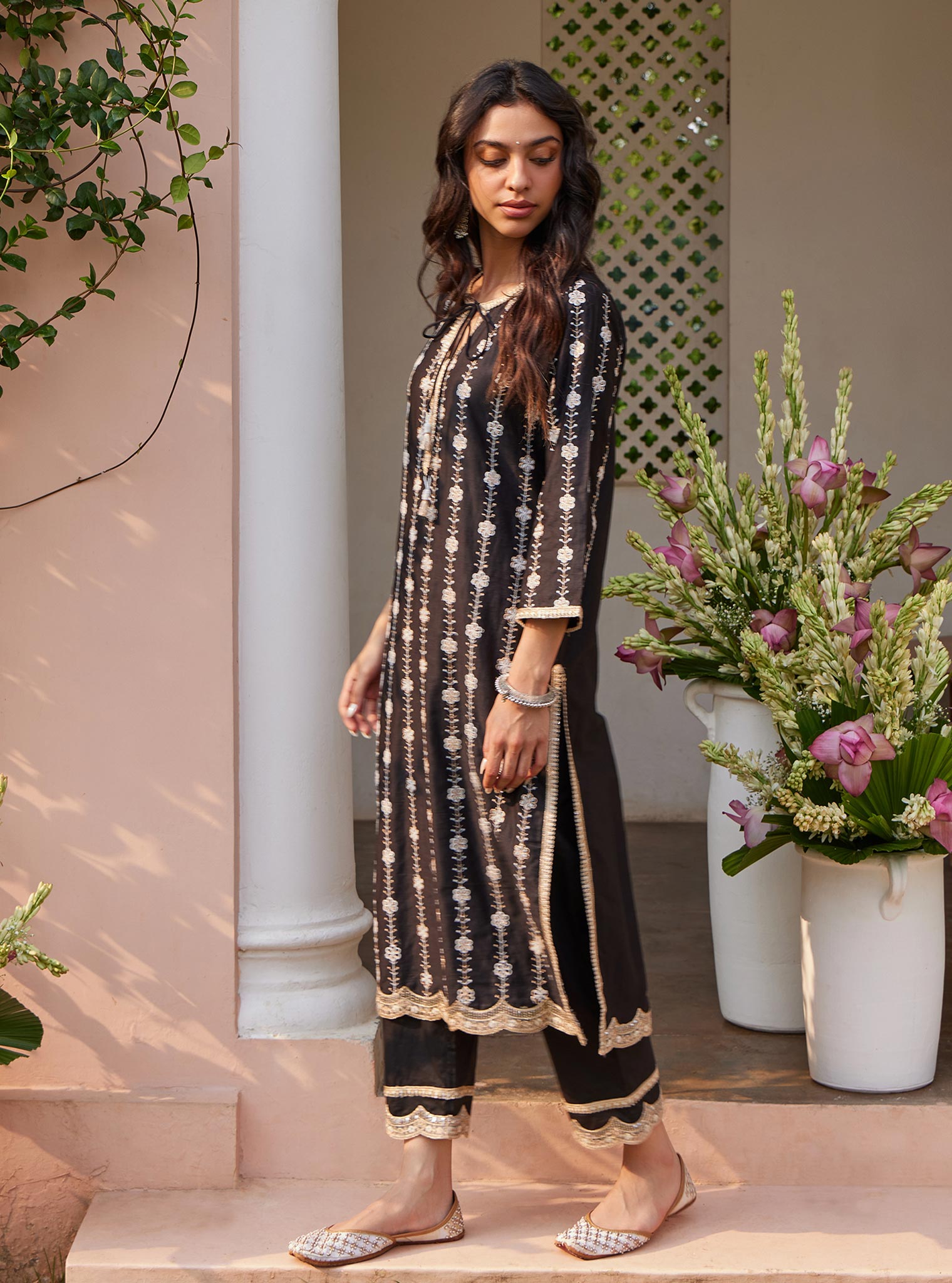 Mulmul Pima Jheel Black Kurta