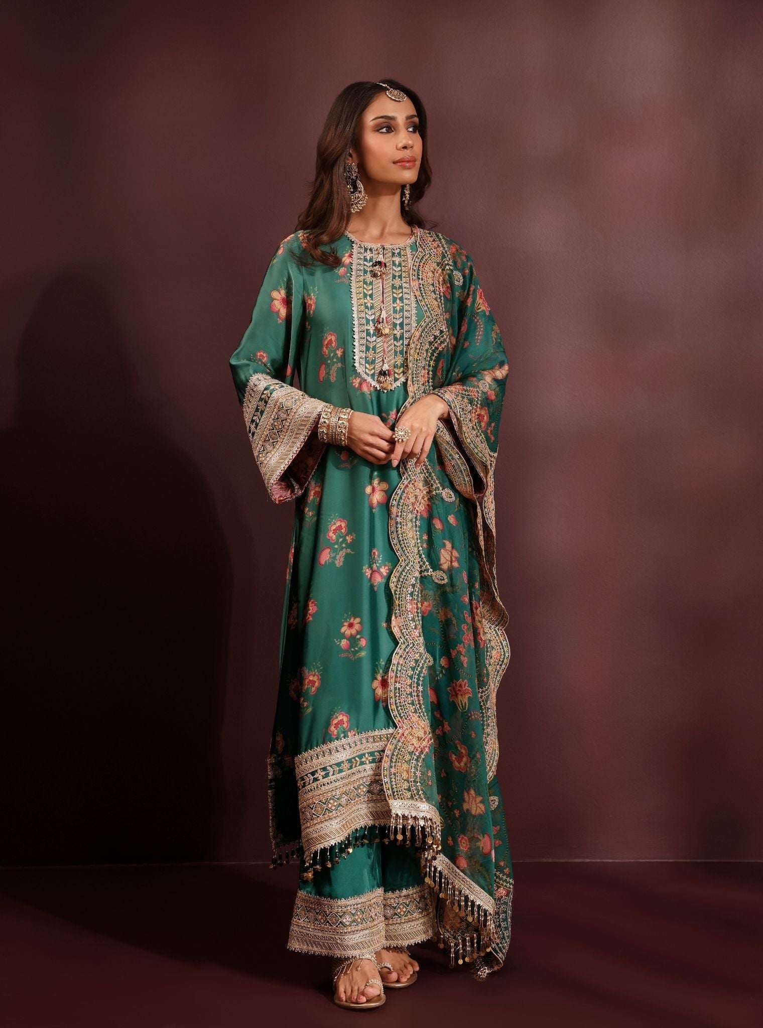 Ovia Cupro Satin Printed Emerald Green Kurta & Pant Set