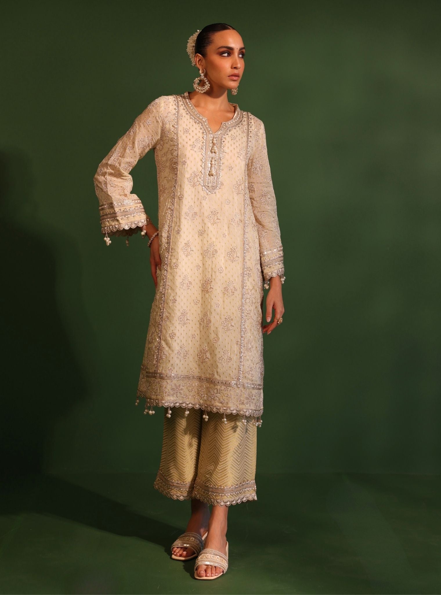 Dhol Banarsi Off White Kurta Set