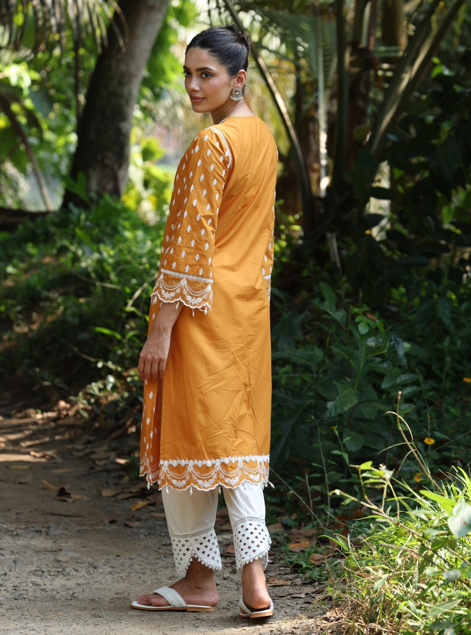 Mulmul Cotton Nivi Orange Kurta With Mulmul Cotton Yuna White Pant