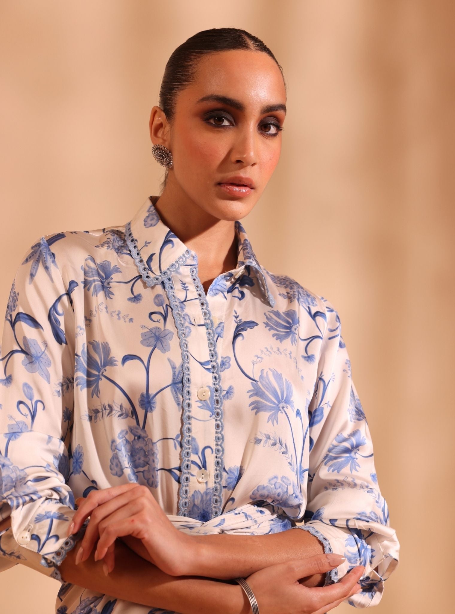 Hasi Cupro Satin Printed Off White Skirt set