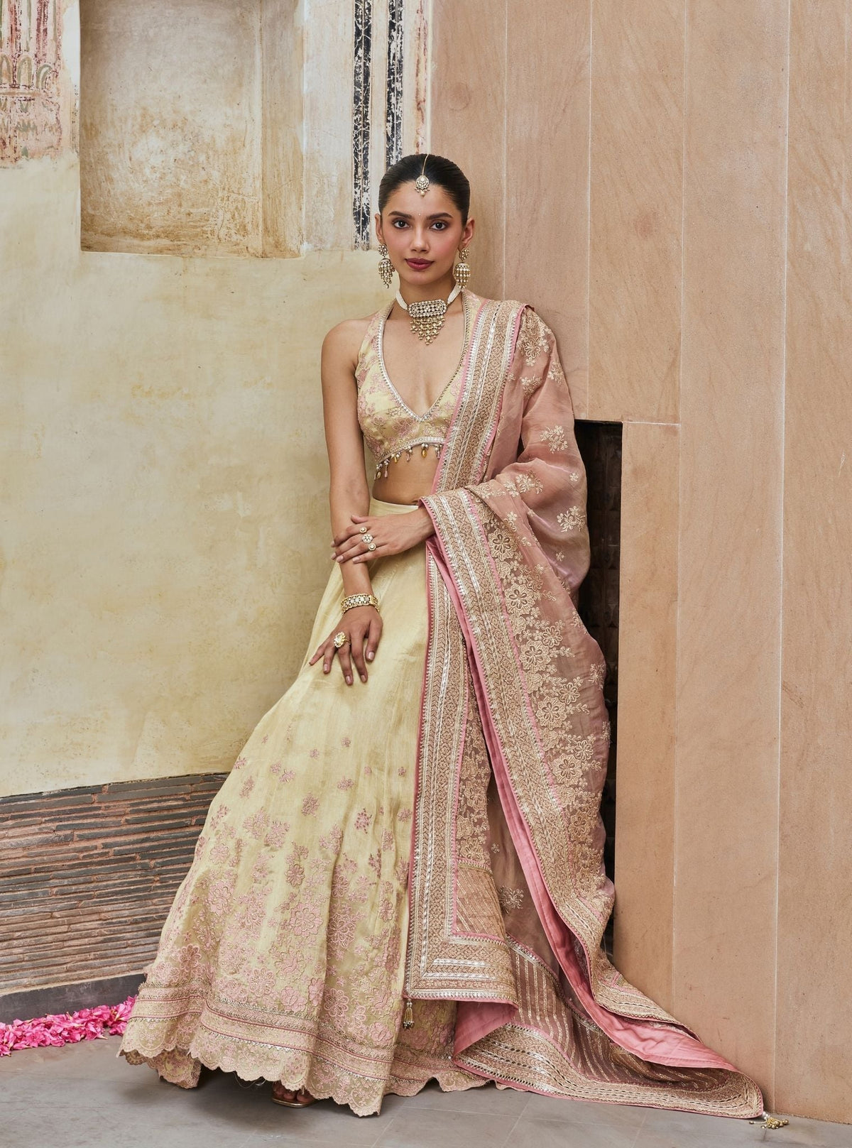 Saawri Bemberg Giraffe White Gold Lehenga