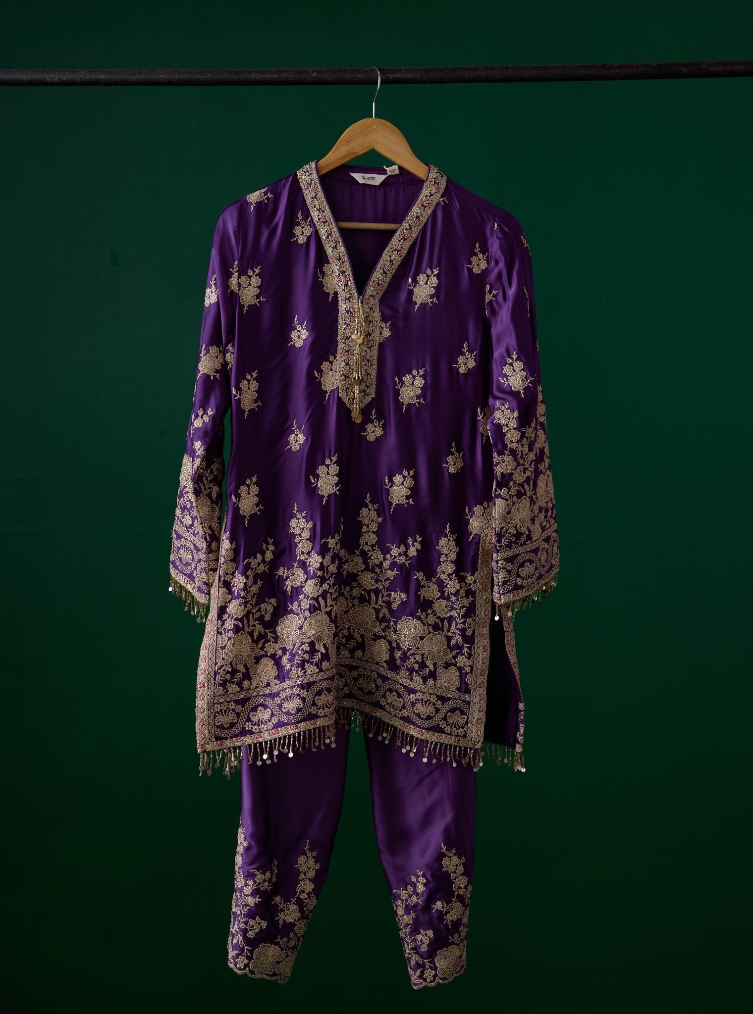 Saaj Cupro Satin Purple Kurta Set